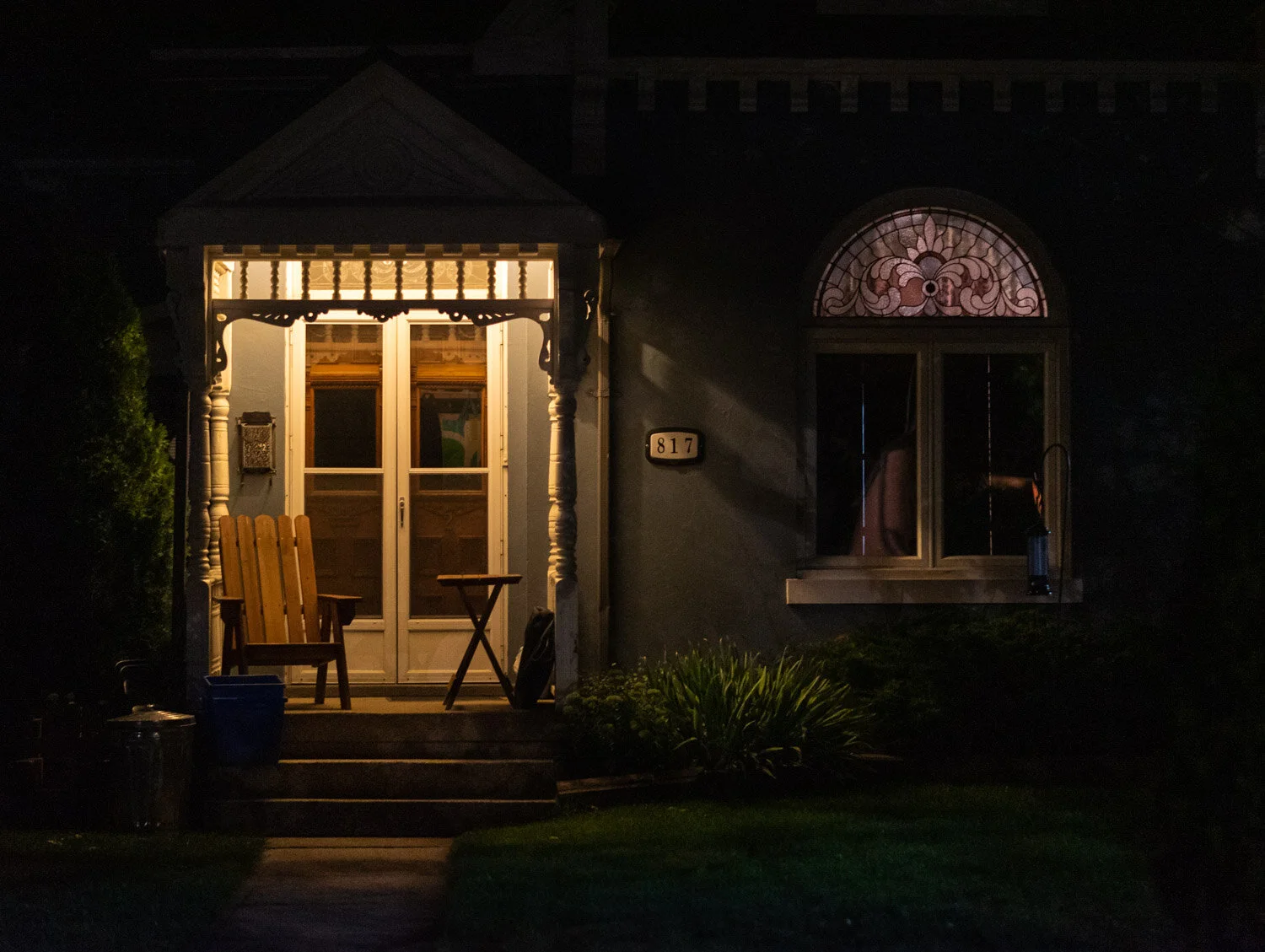  1/80, f/1.8, ISO 3200, 85mm 