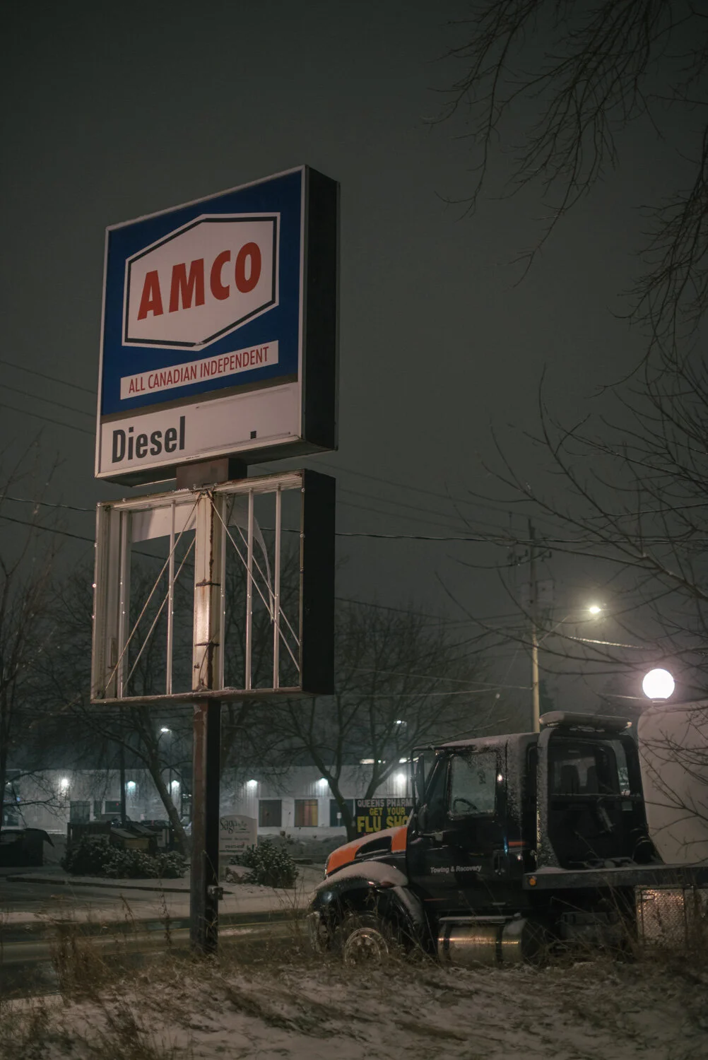  1/60, f/1.8, ISO 800, 50mm 