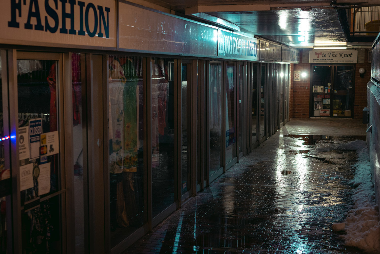  1/125, f/4, ISO 1600, 50mm 