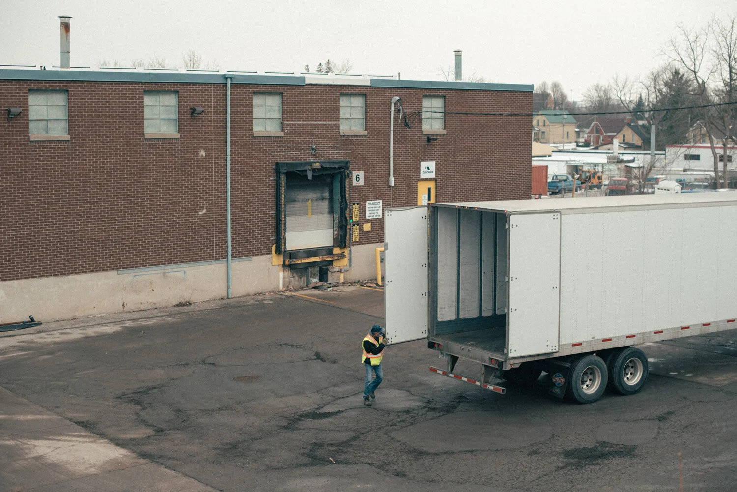 1/250, f/3.5, ISO 100, 50mm 