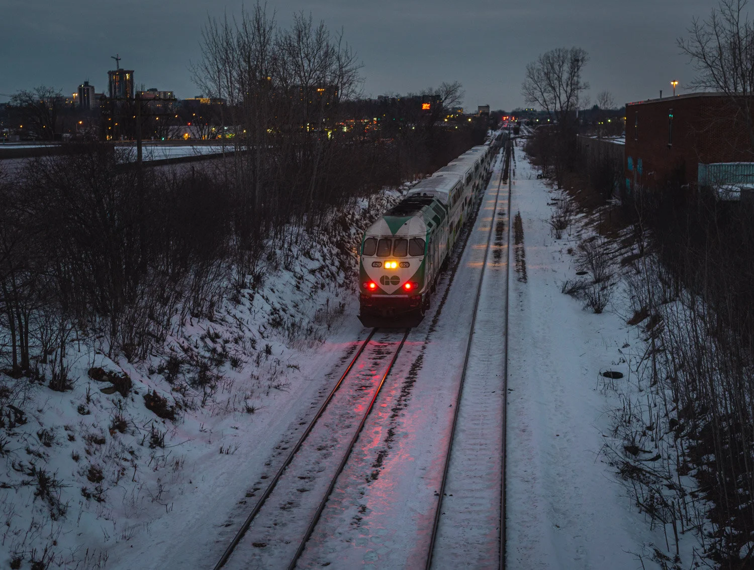  1/80, f/3.2, ISO 1250, 50mm 