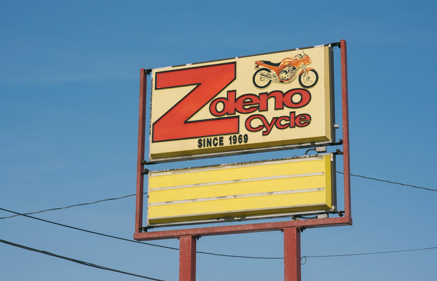  1/800, f/7.1, ISO 125, 85mm 