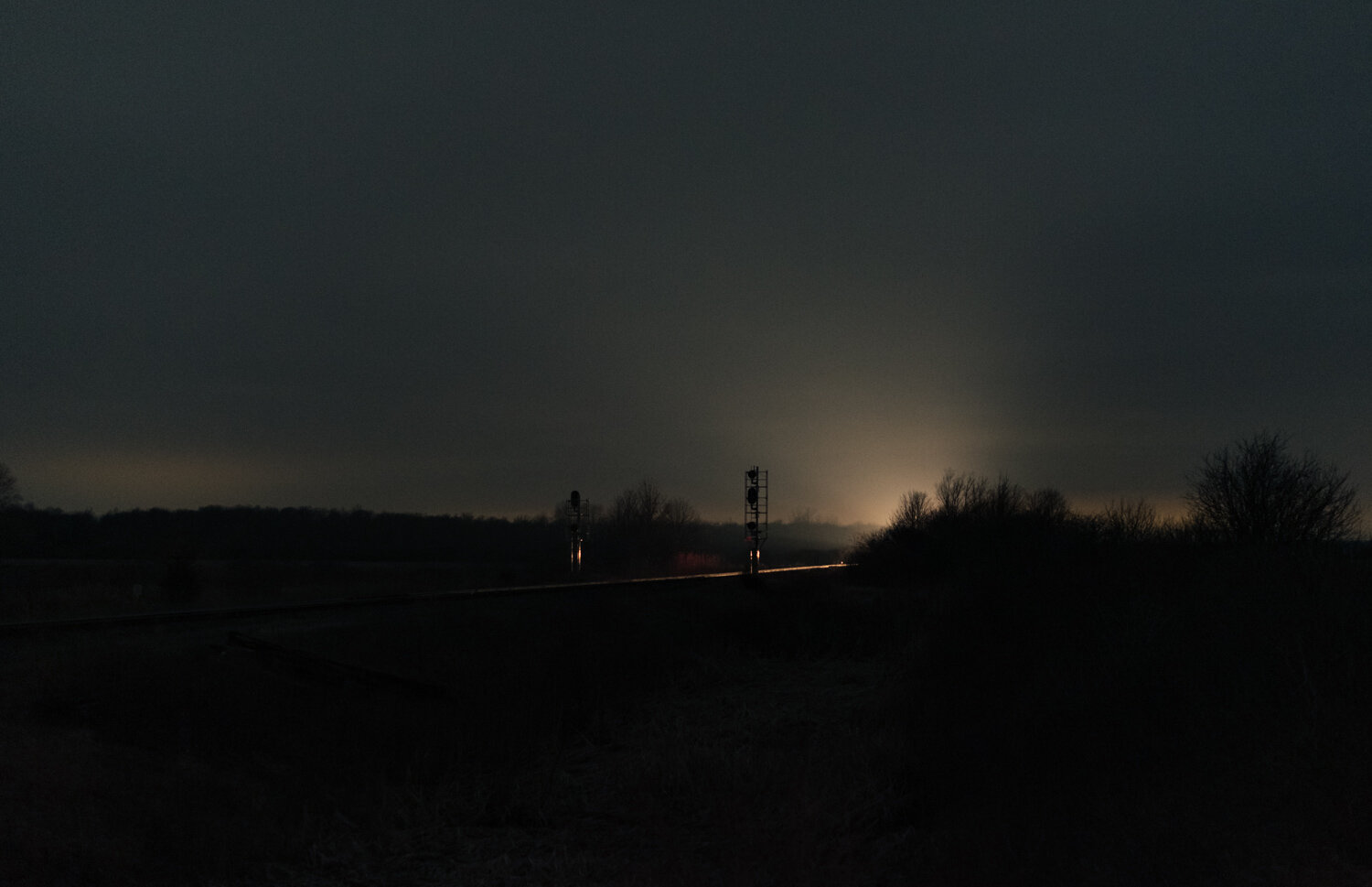  1/4, f/2.2, ISO 3200, 50mm 
