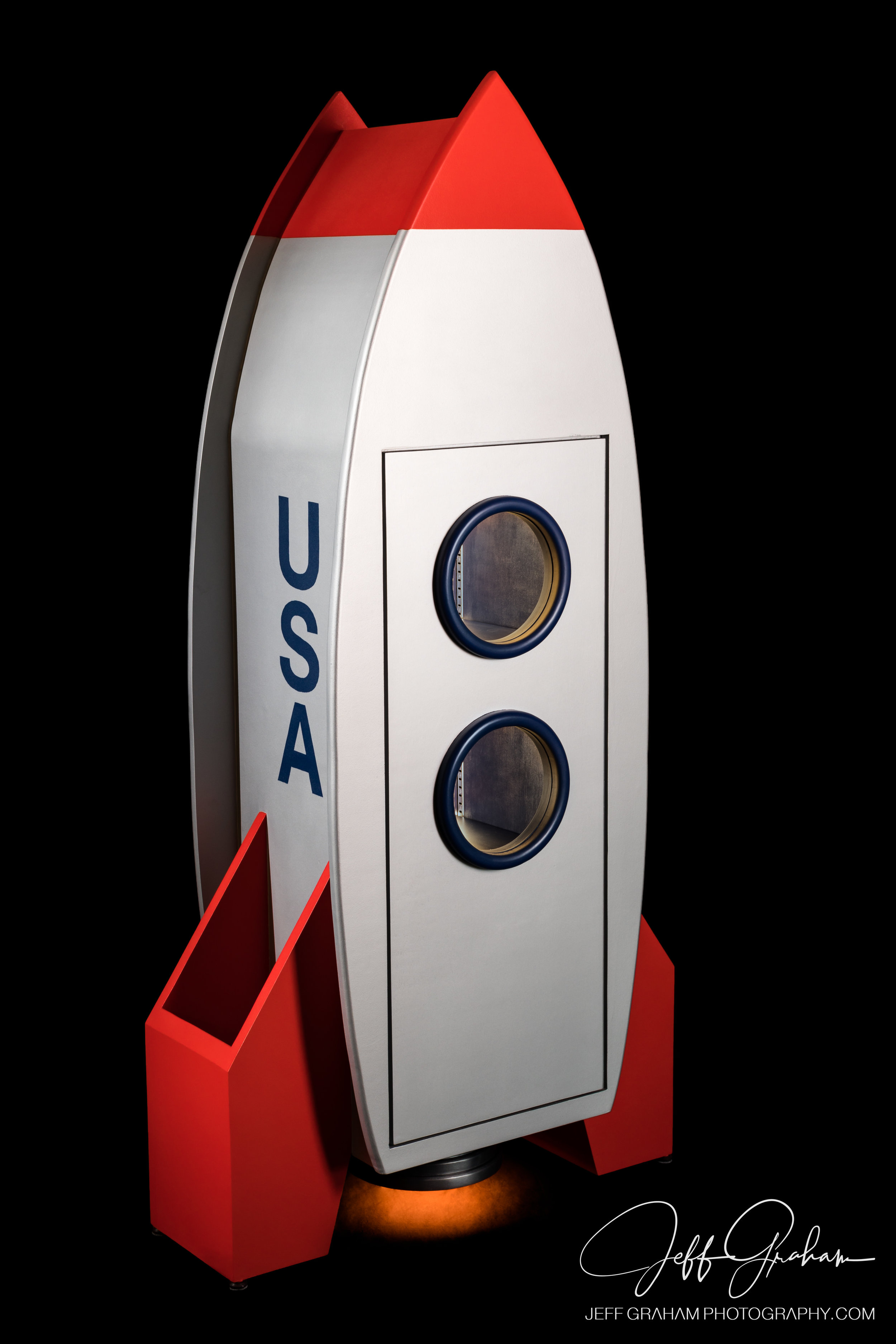 RocketBookcaseClosedLights-FB.jpg