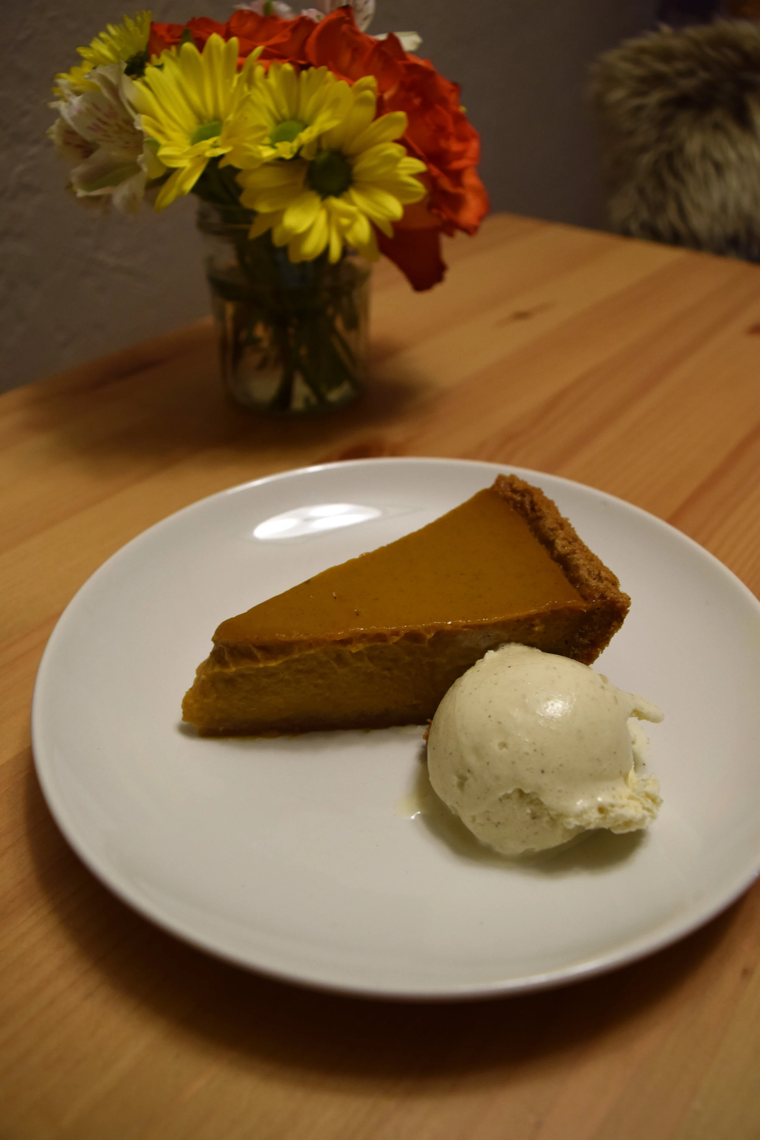 Pumpkin and Sweet Potato Pie with Graham Cracker Crust
