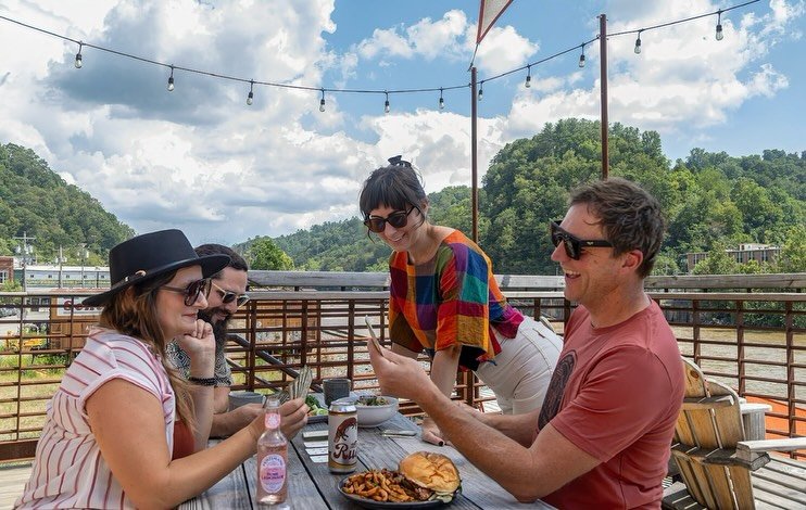 Spring is in the air!  Its a magical time of year here in WNC and there's no better time to plan your next trip! 

Gather up the crew and come spend a weekend with us by the river!
