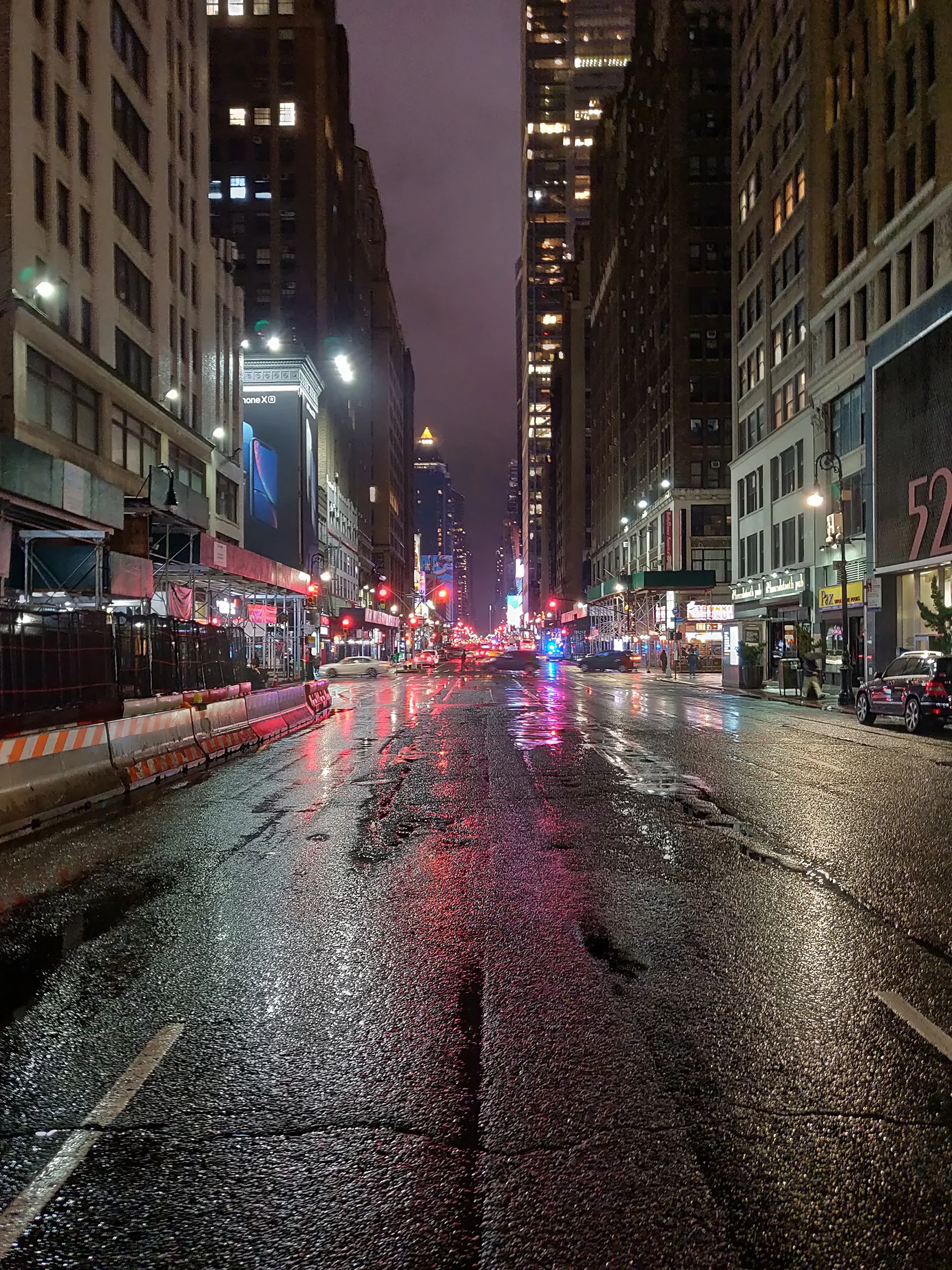 8th Ave