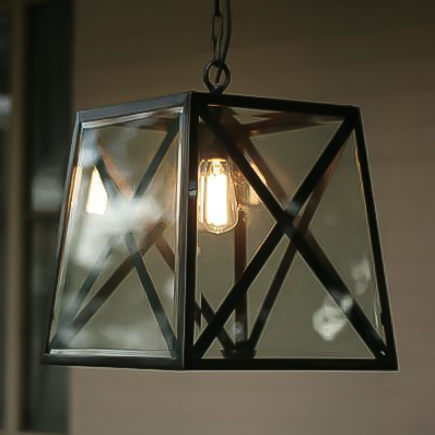 The Norfolk Lantern | Criss Cross