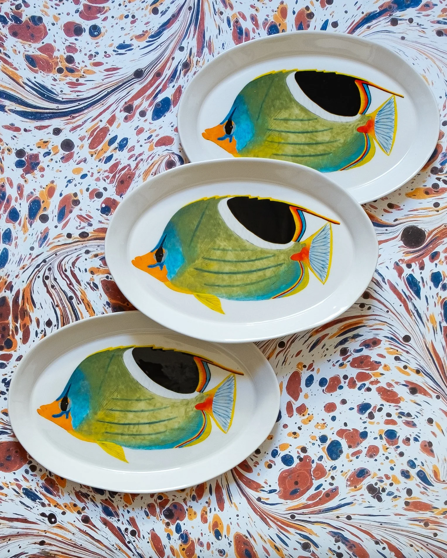 Casa Adams - Saddle Butterflyfishes platter -.jpg