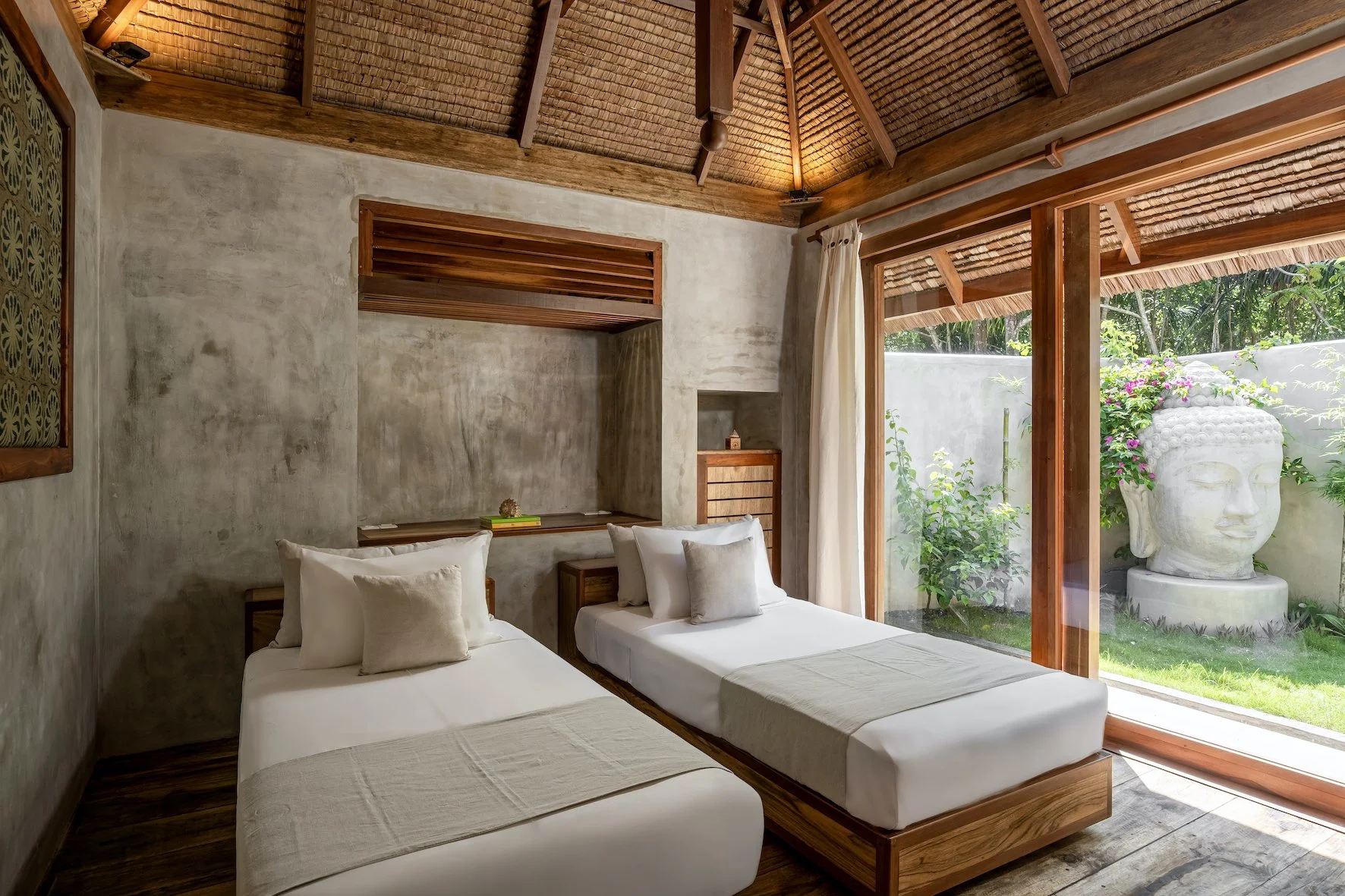Coral Eye_Pool Villa_Kids Room.jpg
