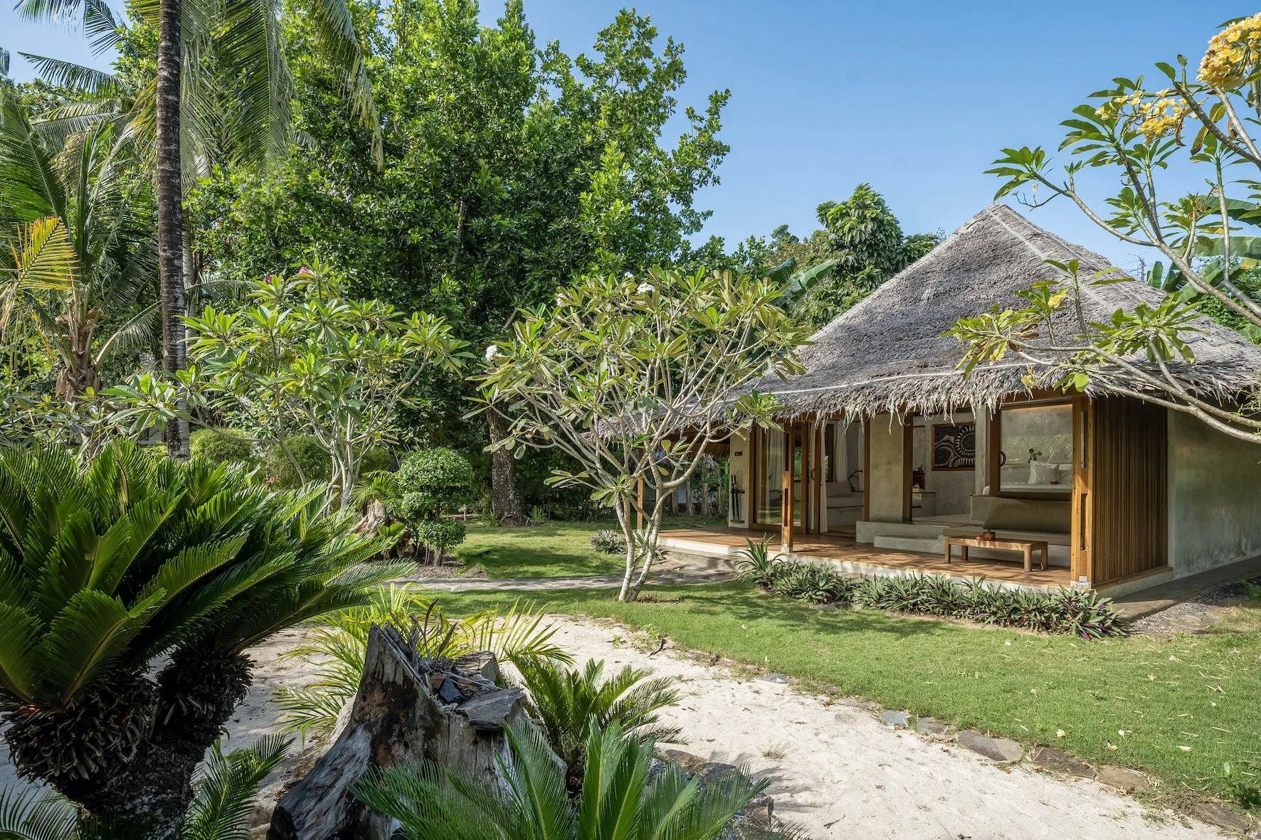 Coral Eye_Garden Villa_garden.jpg