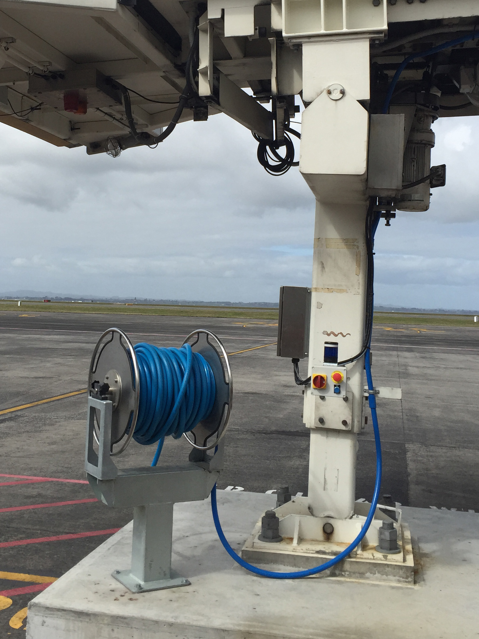Potable Water Reels & Fittings — Airport Equipment Australia