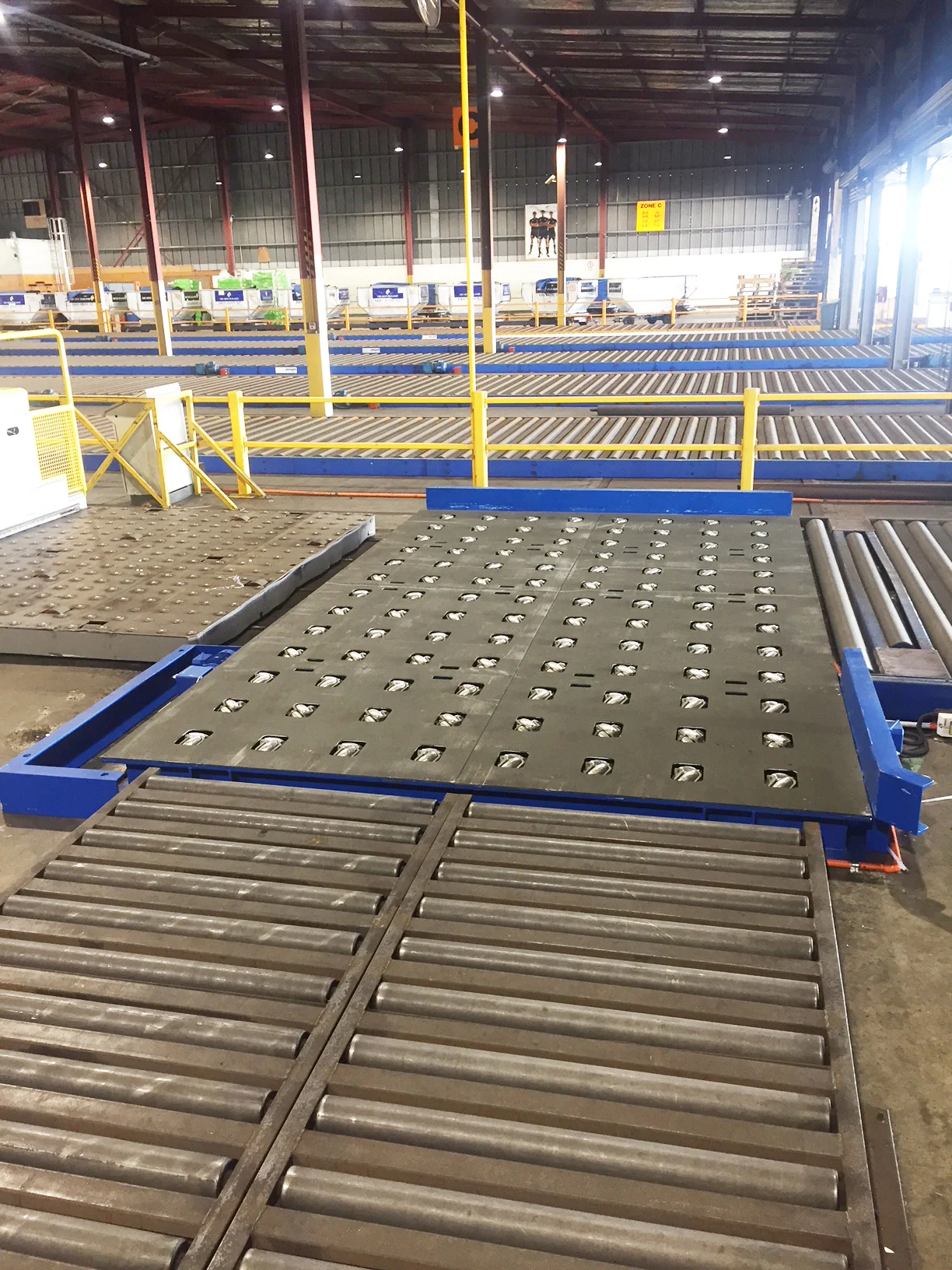 Transfer Decks Enhancing Operations at Auckland — Airport Equipment