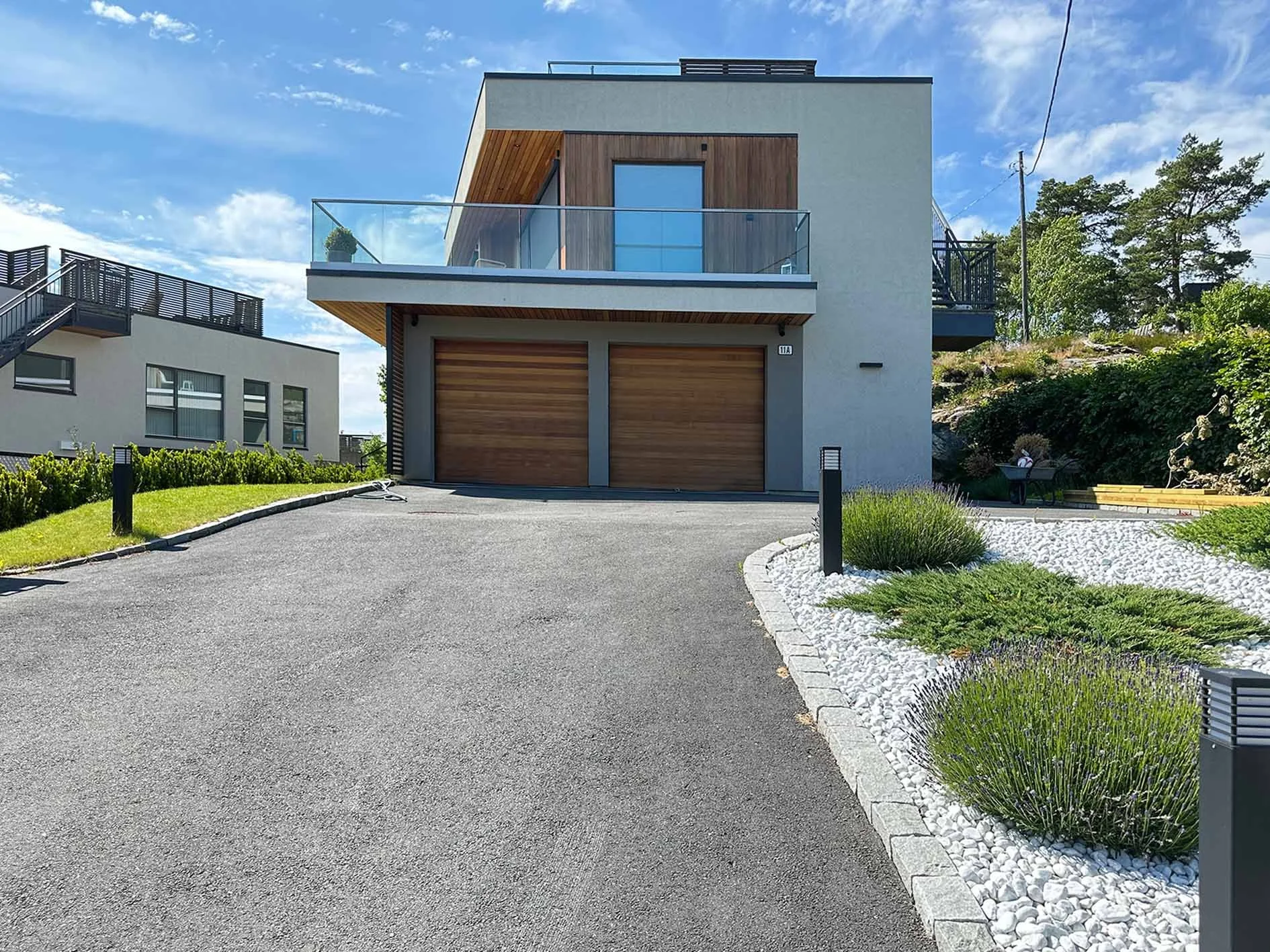 drømmehus drøbak enebolig takterrasse glassrekkverk arkitekt nyerom oppegård.jpg