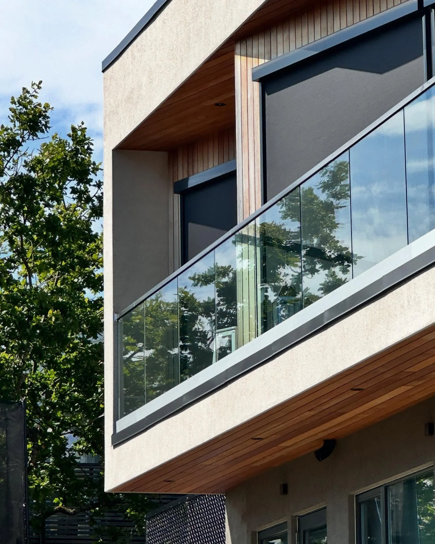 Noen flere bilder av eneboligene i tegnet i Dr&oslash;bak🤗