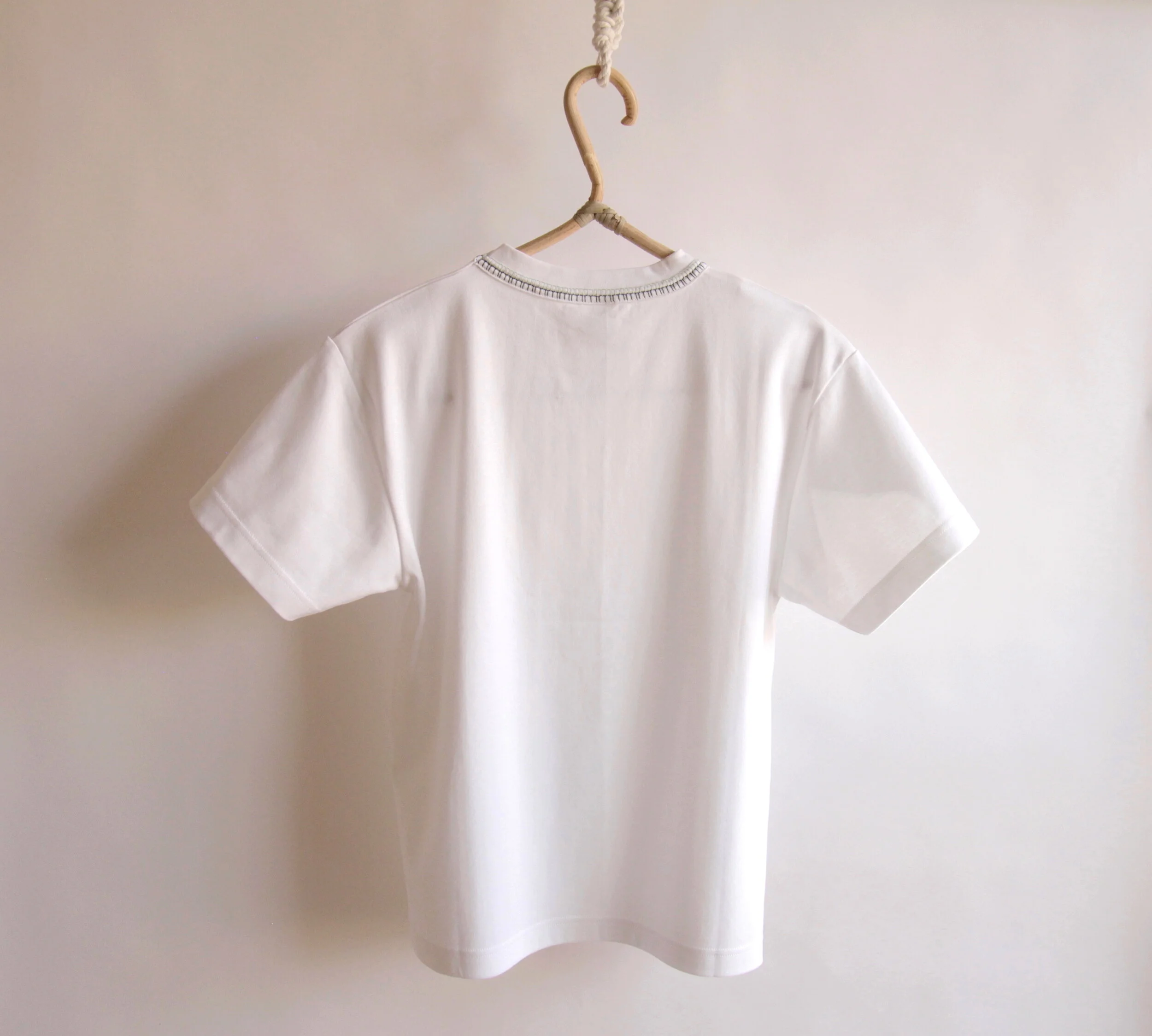 Oversized organic cotton T-shirt with Mari embroidery-2