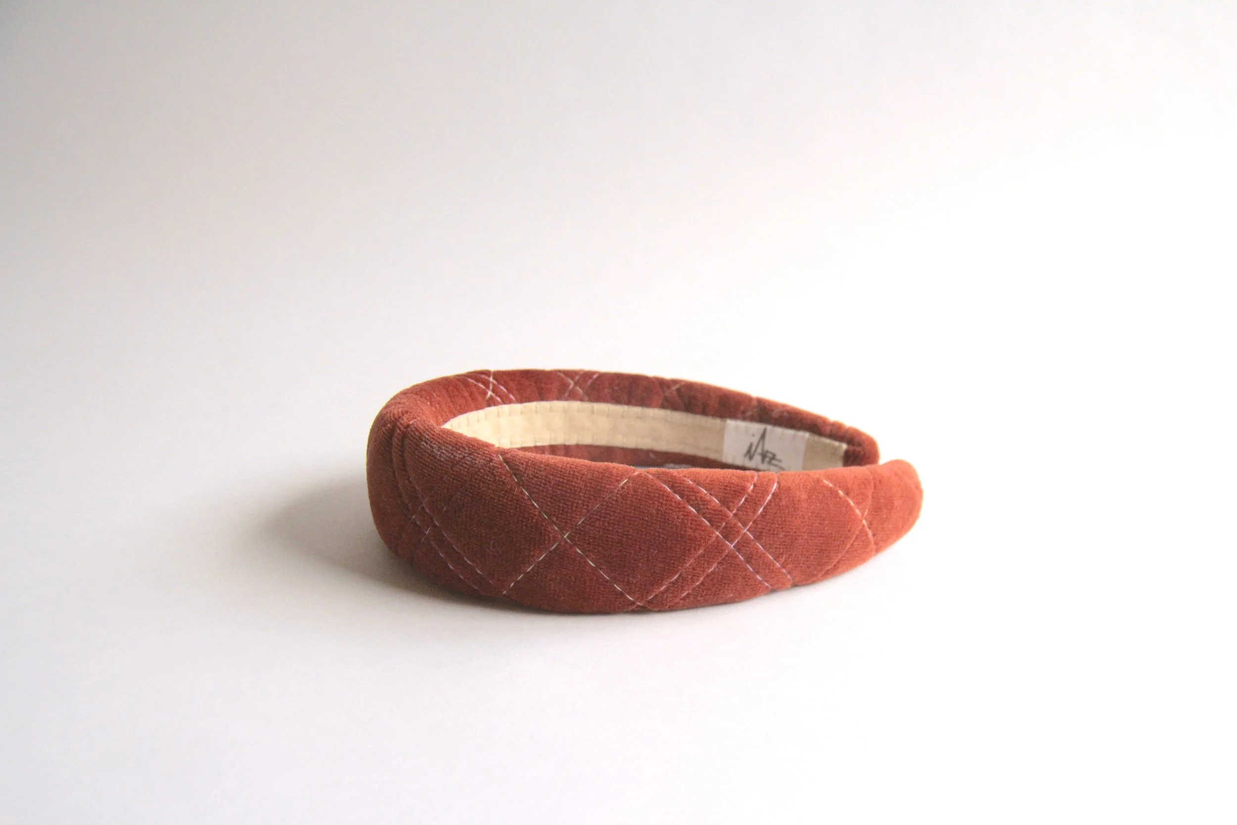 Hand-made dark copper Quilted velvet volume headband-Detail