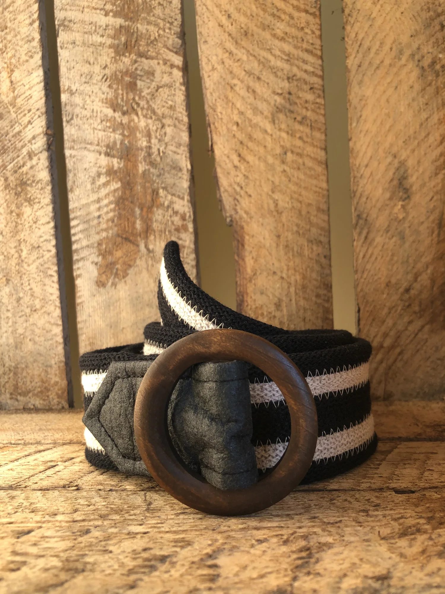 Striped belt (Black & beige) —IAZ- @iazofficial I 