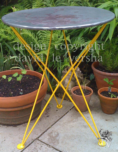 Sputnik Table Type One