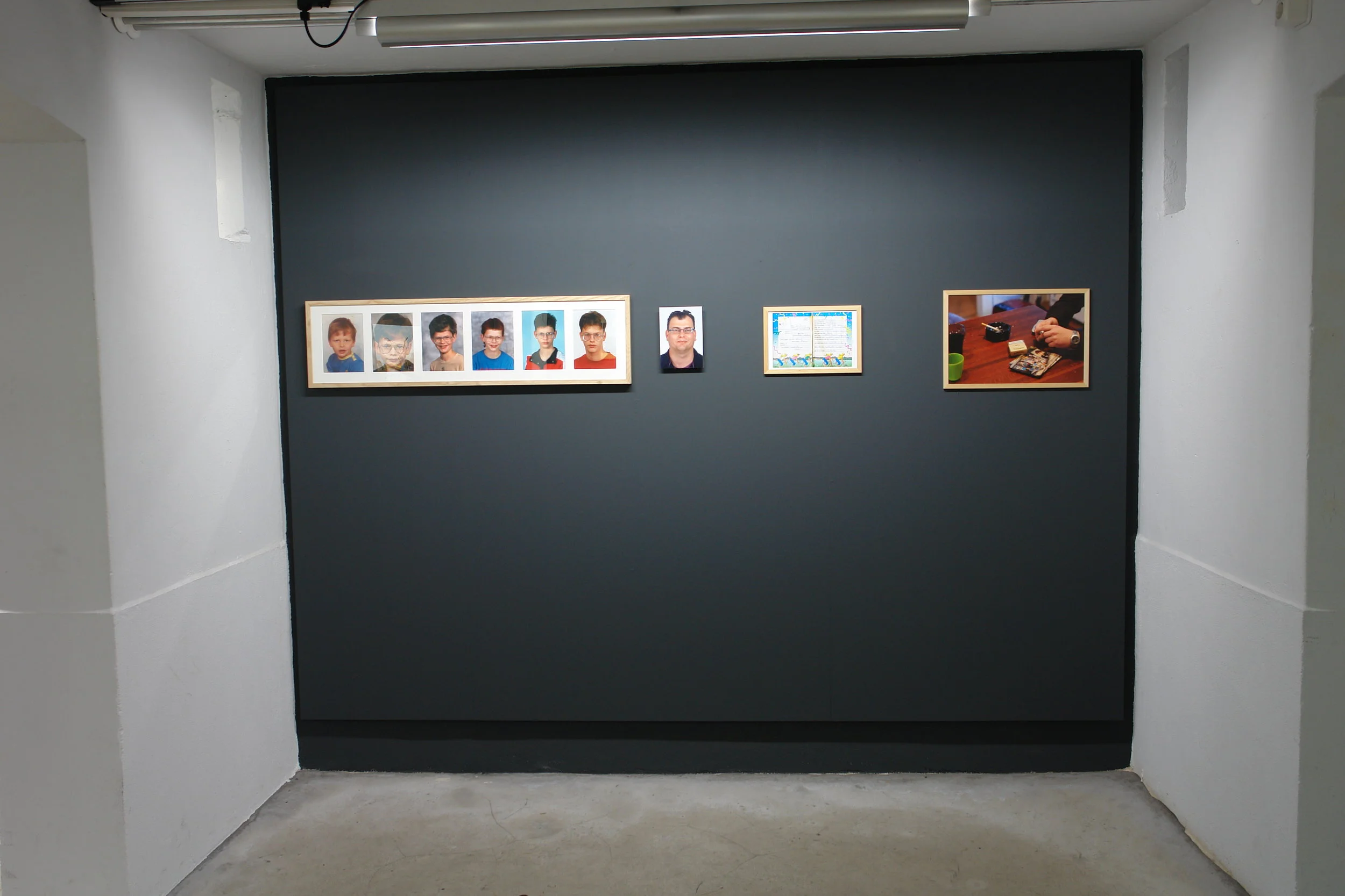 Exhibition View, 'Knoalster', Post Middendorp, Noorderlicht Gallery, 2011