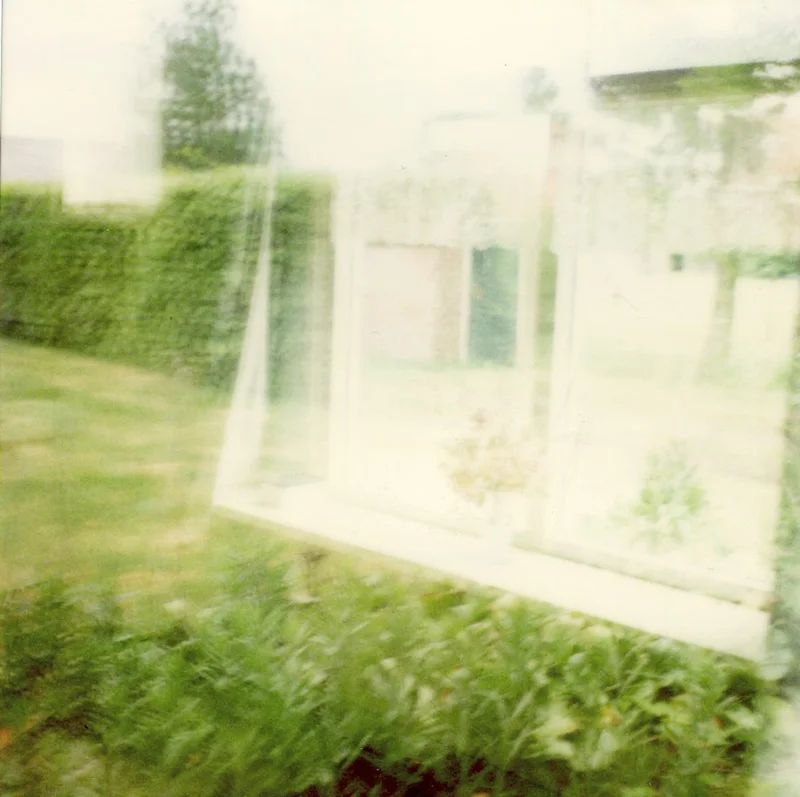 Window Ruine, Still-Lives, Fine Art Inkjet Print, 20 x 20 cm & 40 x 40 cm, Edition 7, 2009