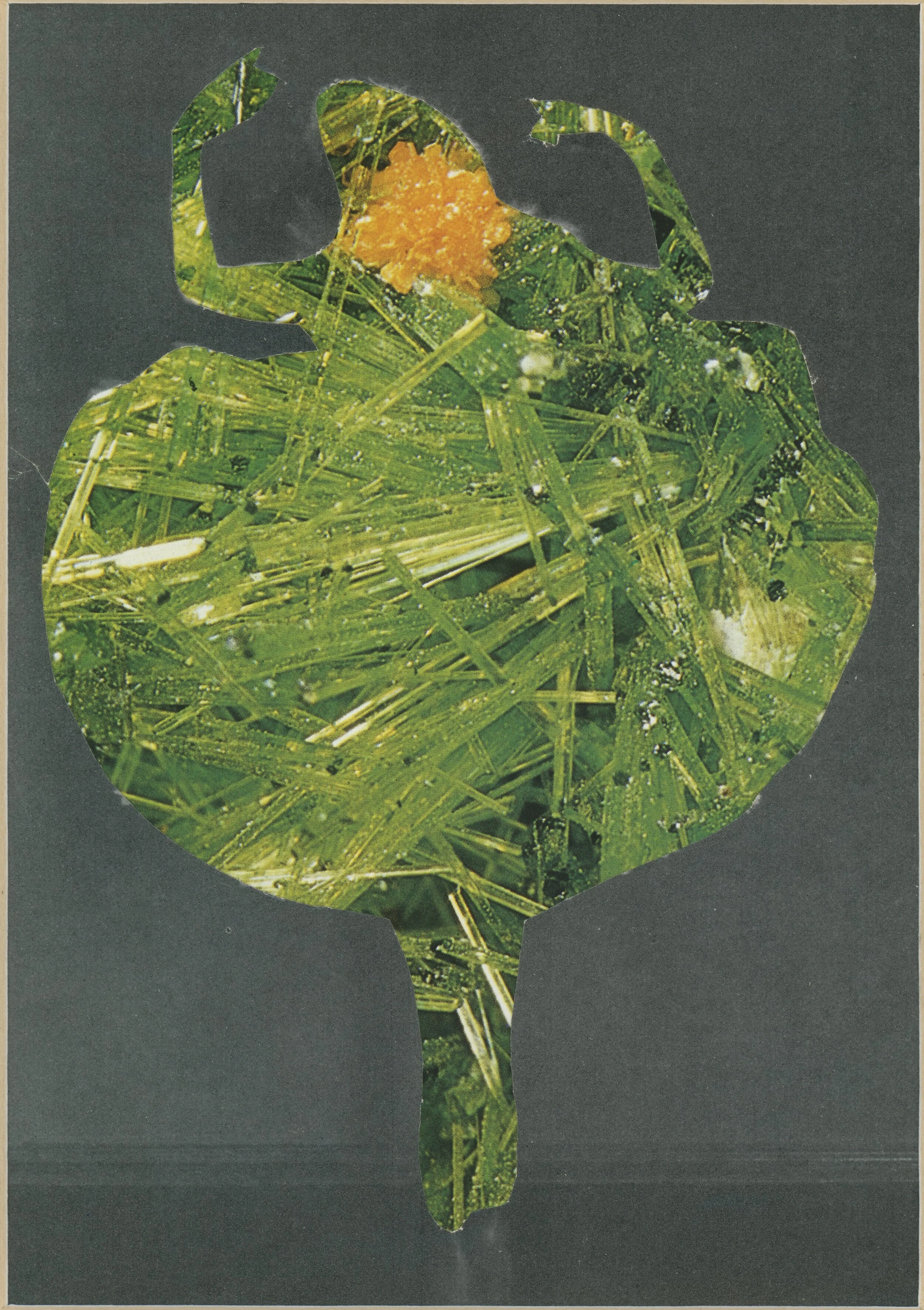'Dancing Gems I', paper collage, 15 x 20 cm, 2020