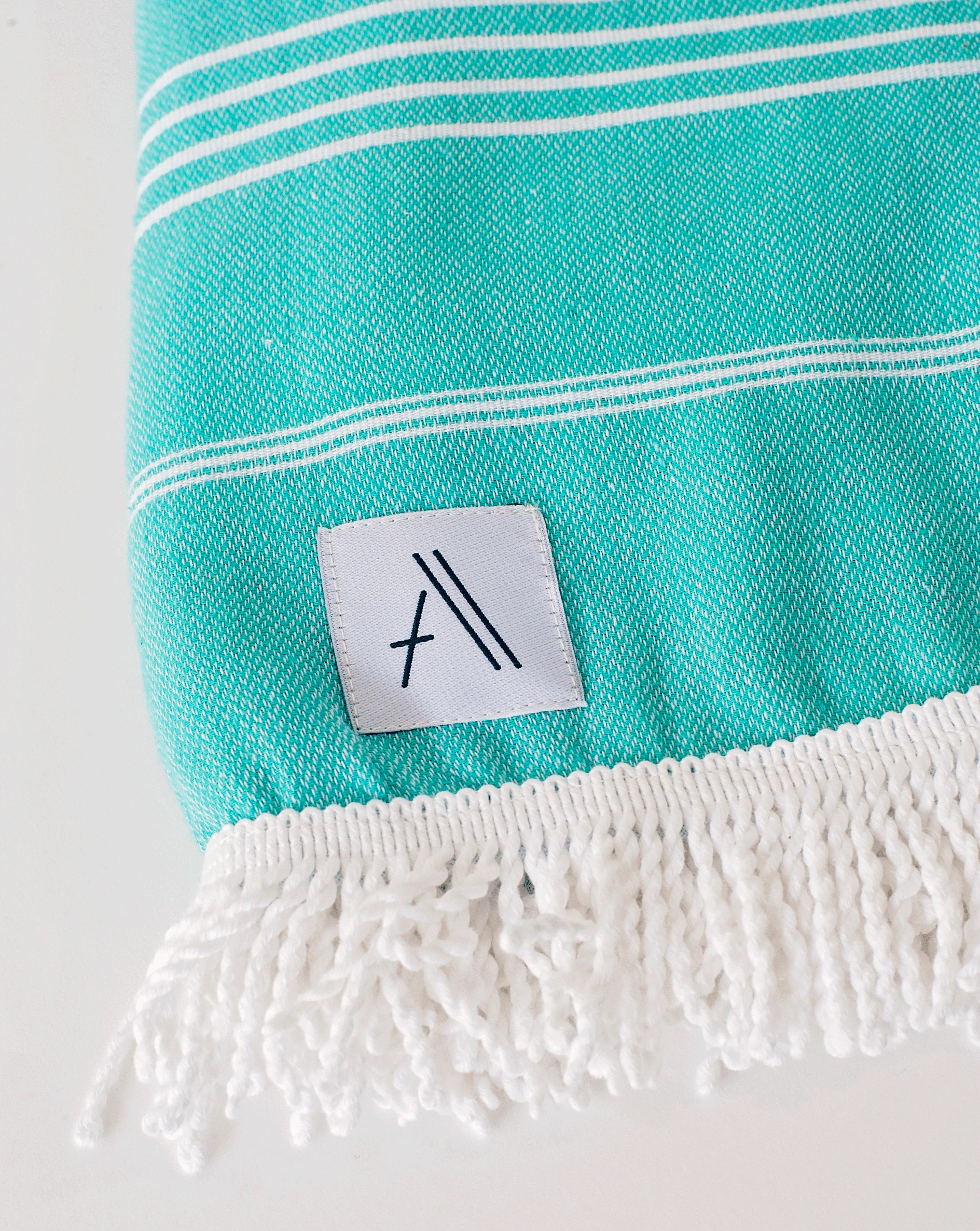 TUR103-sultan-round-mint---2.gif