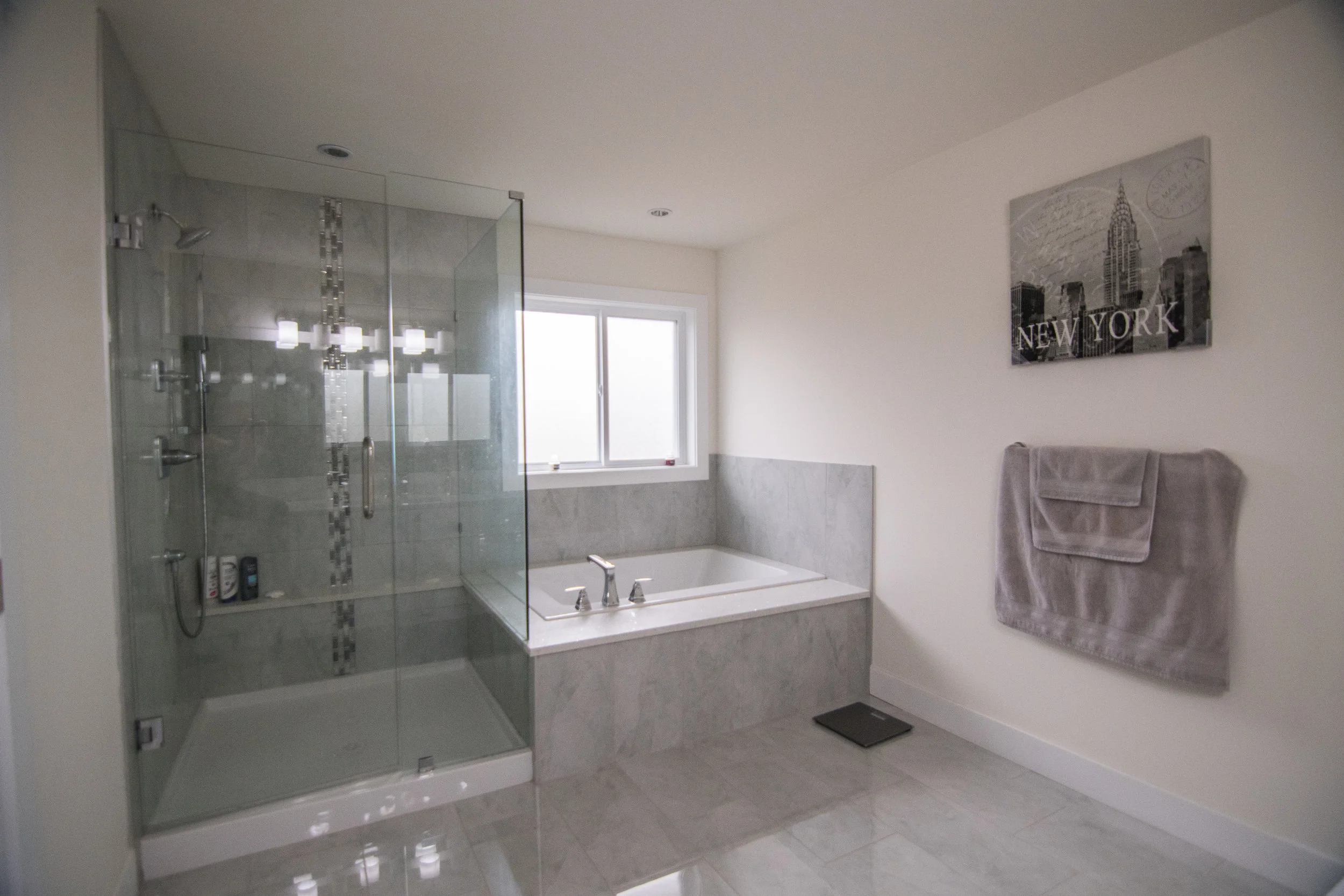 3182 Engineer Crescent-12.JPG