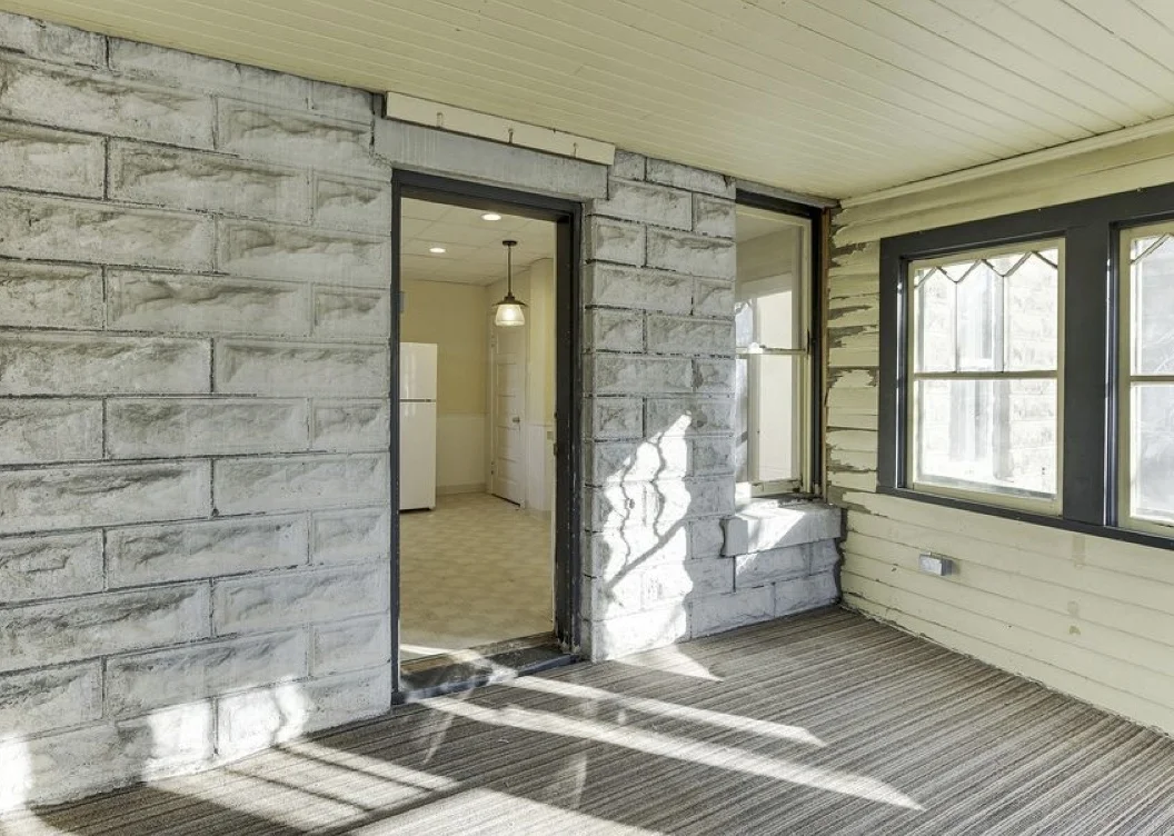 18385 Northome Back porch 2.jpg