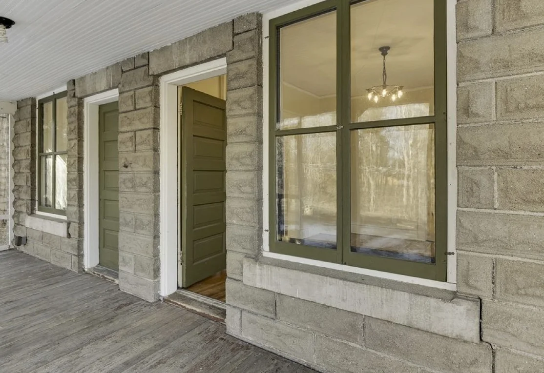 18385 Northome Front door.jpg