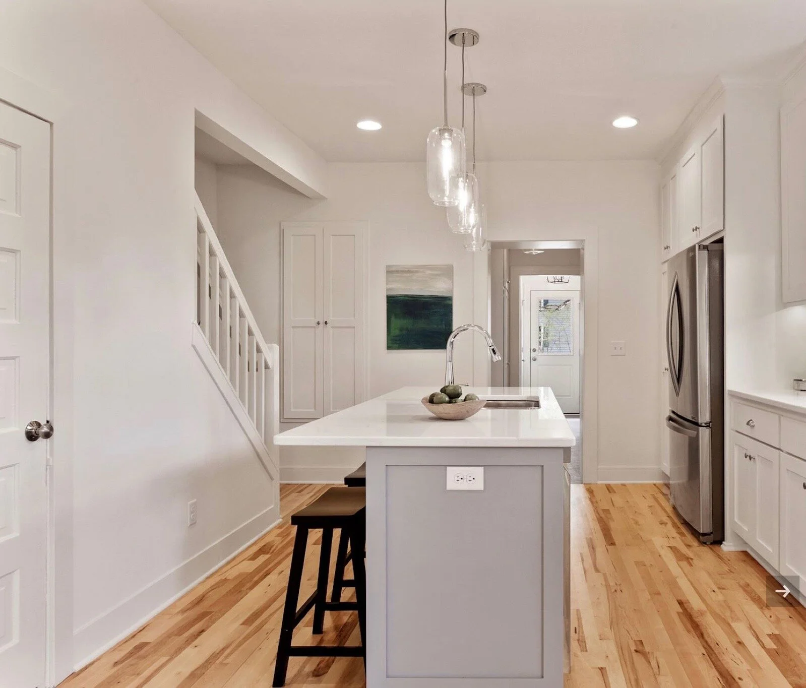 14Northome Blvd Deephaven MN 55391 - Spacecrafting.jpeg