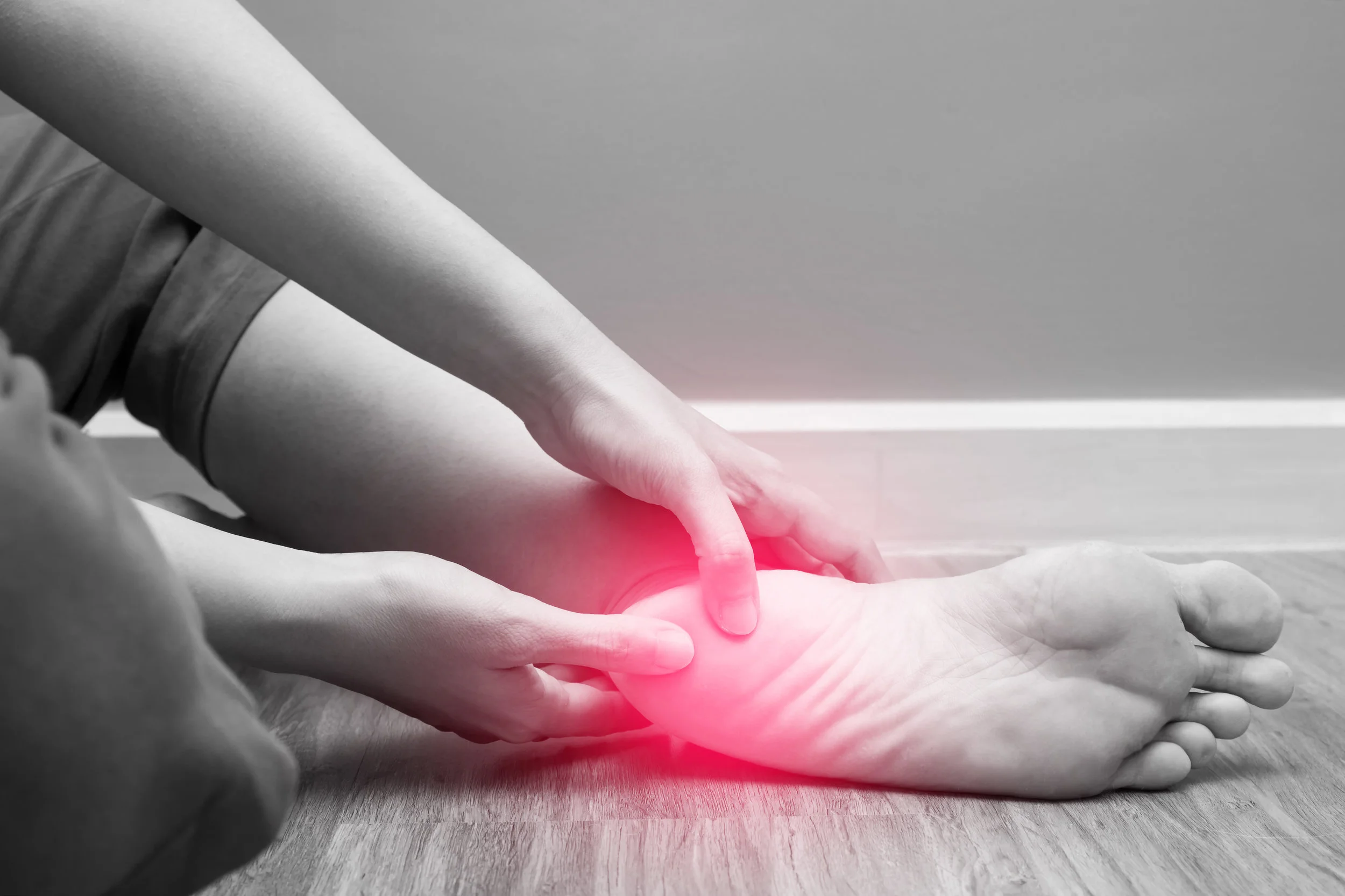 Plantar fasciitis female medial insertion.jpeg