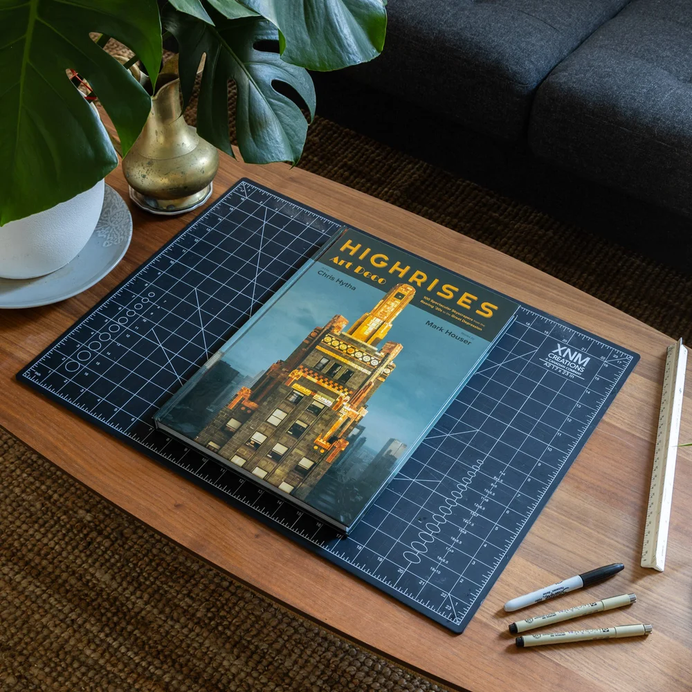 The front cover, featuring Chicago’s Carbide & Carbon Building