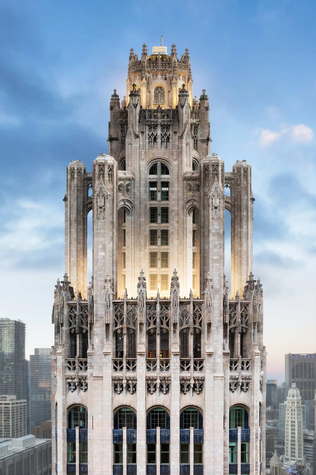 View of 5 Beautiful Gothic Skyscrapers from Chicago — HYTHA.CG