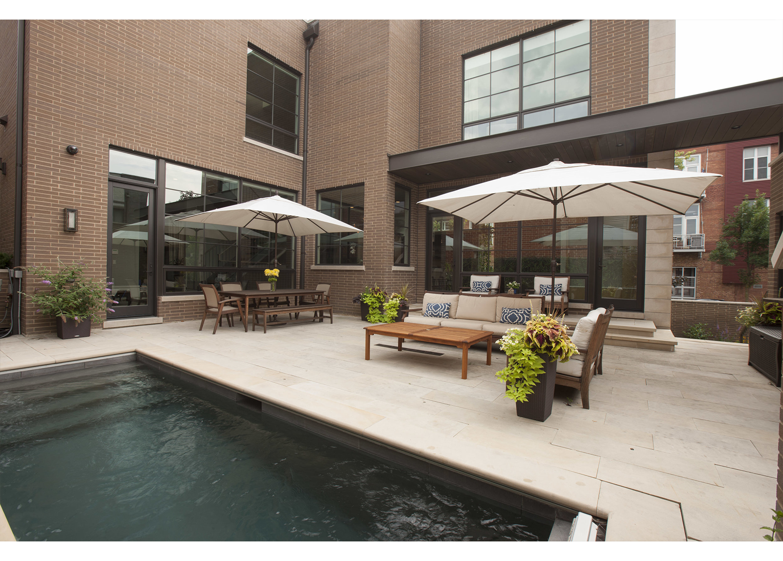 Terrace & Pool.png
