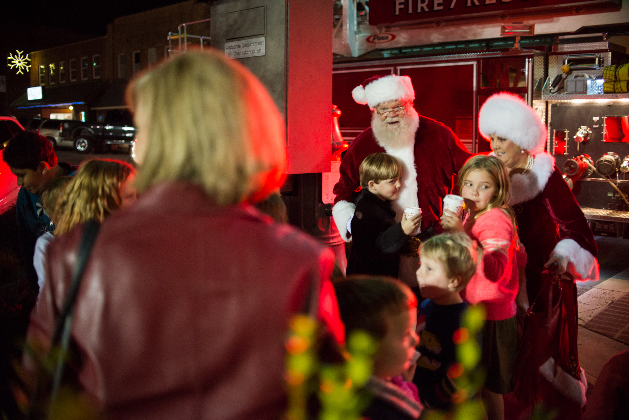 Oden_2017GvilleTreeLighting-5558.jpg
