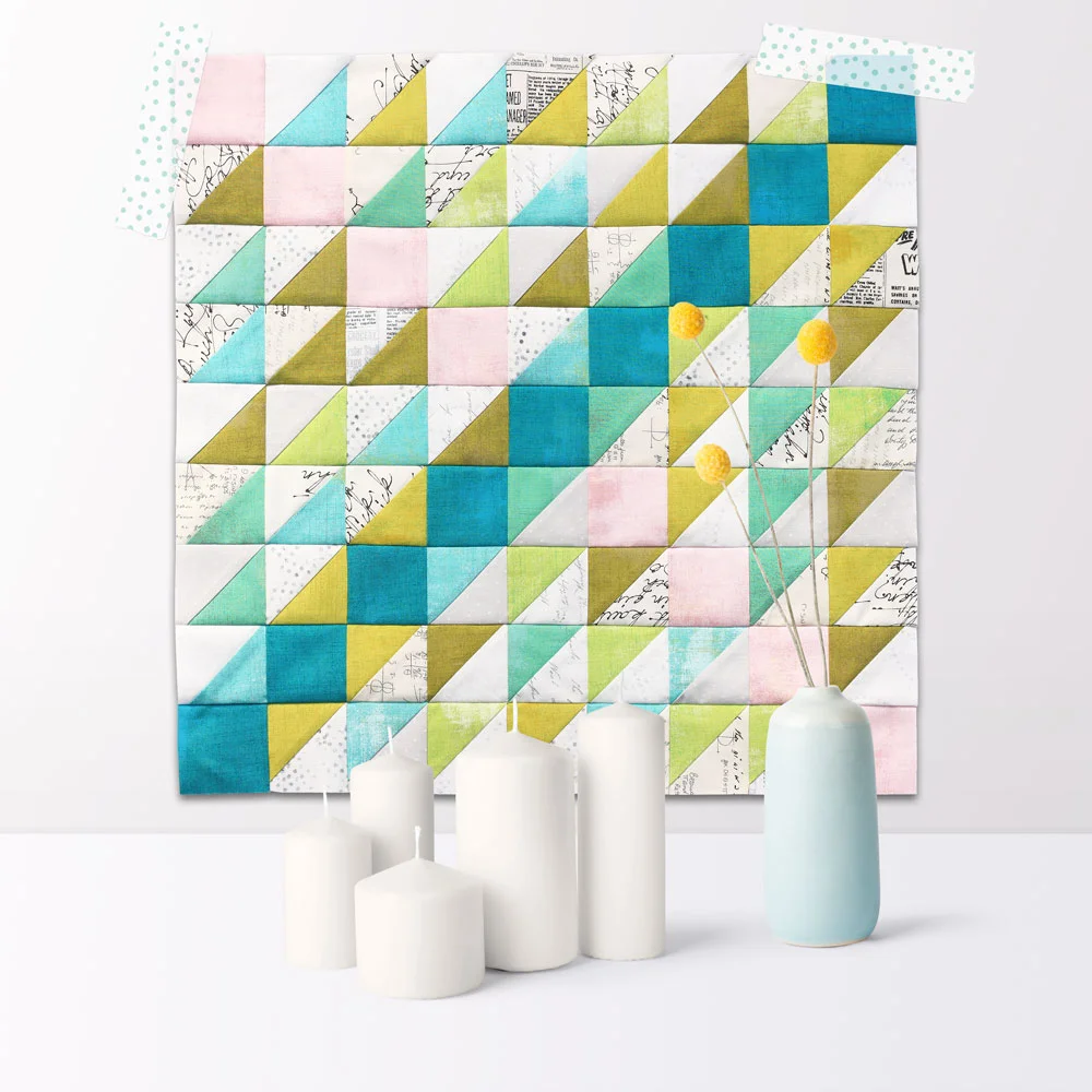 Free quilt along Blockheads 2018, Block 27: Mountain Climbing Fabrics used in the block are from Moda, Basic Grey GRUNGE and Zen Chic PAPER