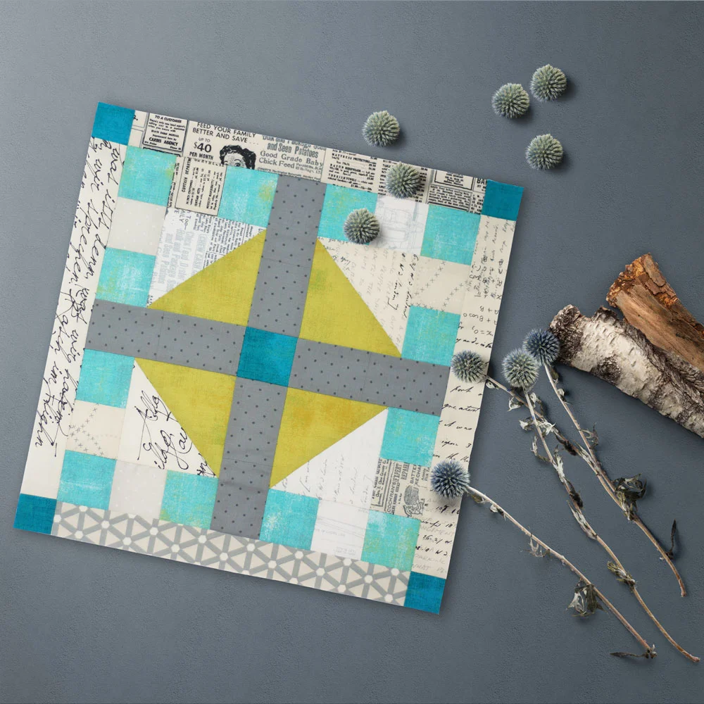 Free quilt along Blockheads 2018, Block 28: Lincoln’s Platform Fabrics used in the block are from Moda, Basic Grey GRUNGE and Zen Chic PAPER