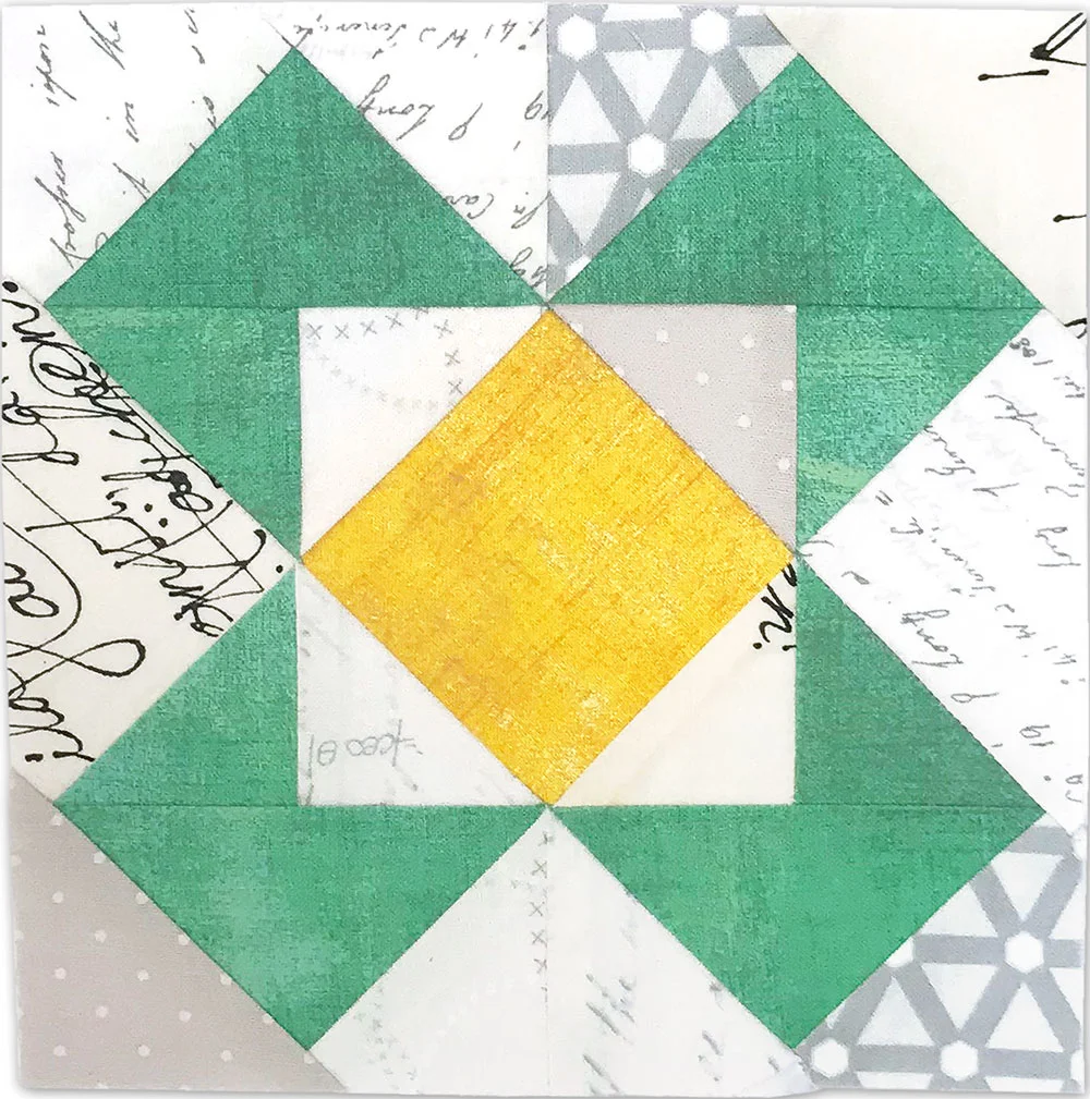 Free quilt along Blockheads 2018, Block 43: Mosaic Fabrics used in the block are from Moda, Basic Grey GRUNGE and Zen Chic PAPER