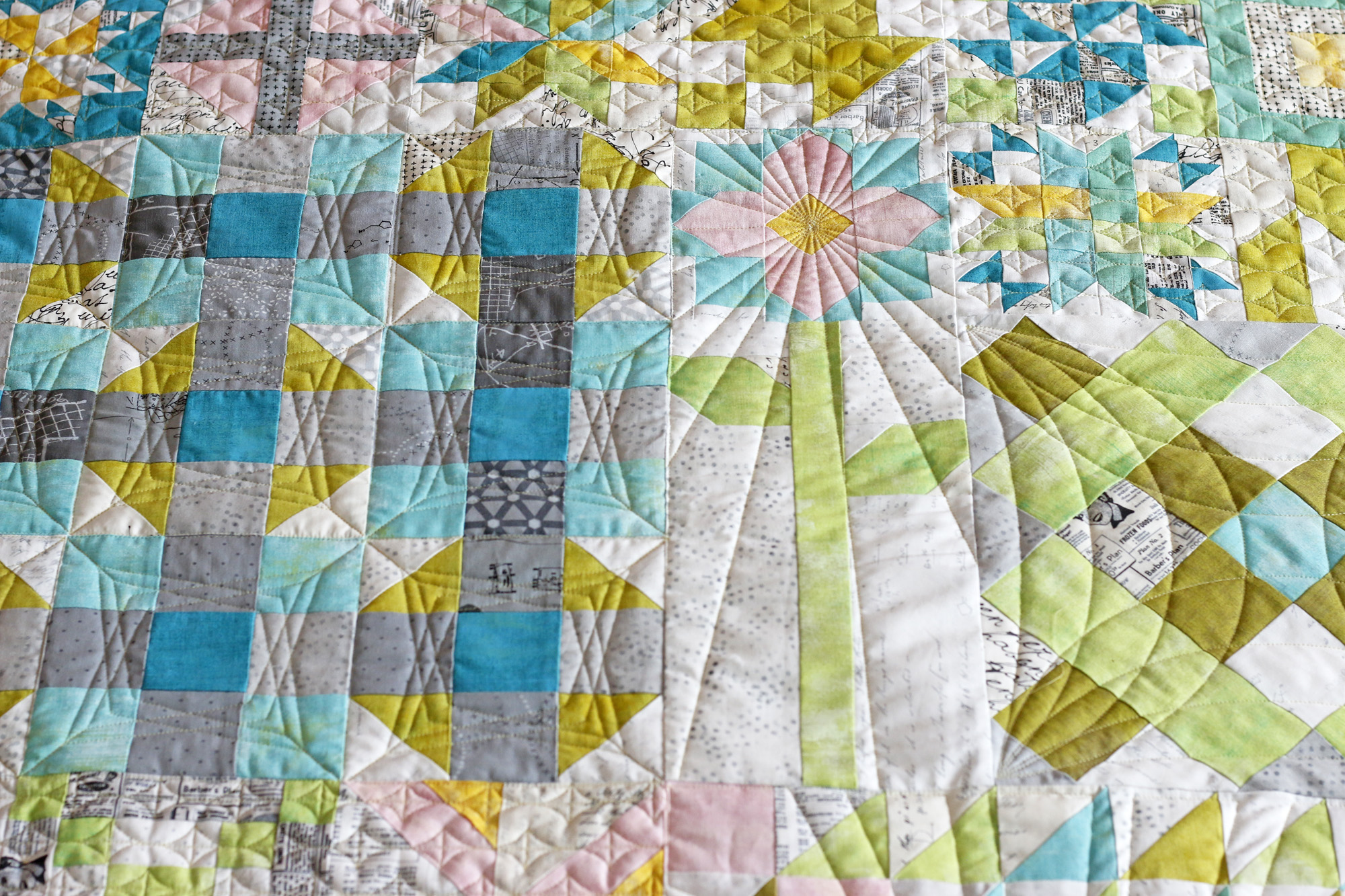 Moda Blockheads flower quilting. Stitched in Color.jpg