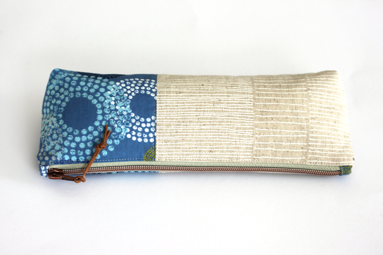 Kindred Bravely 2023 Linen Pencil Pouch Bluebird
