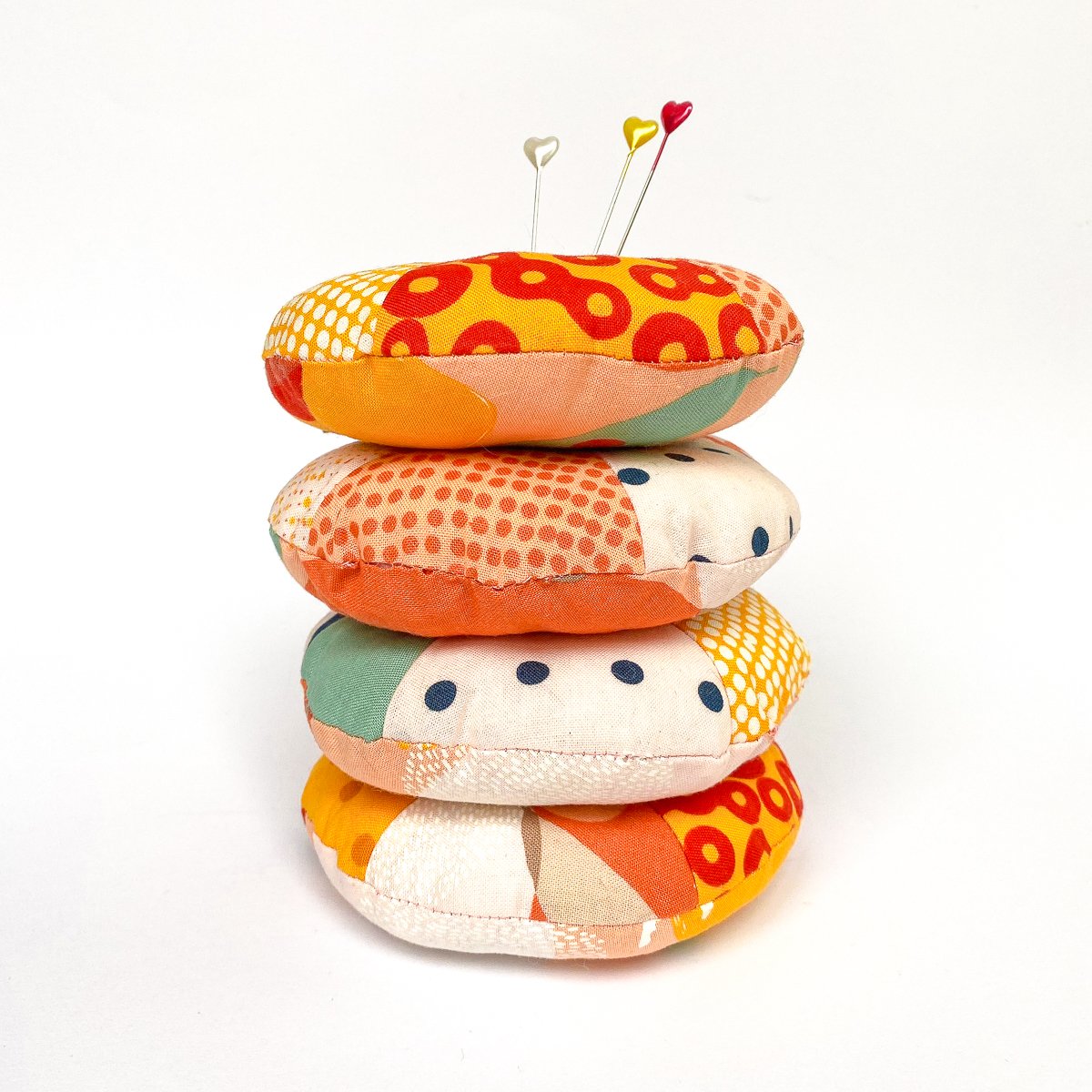 DIY round pincushion and Pluses Quilt Along Week 5