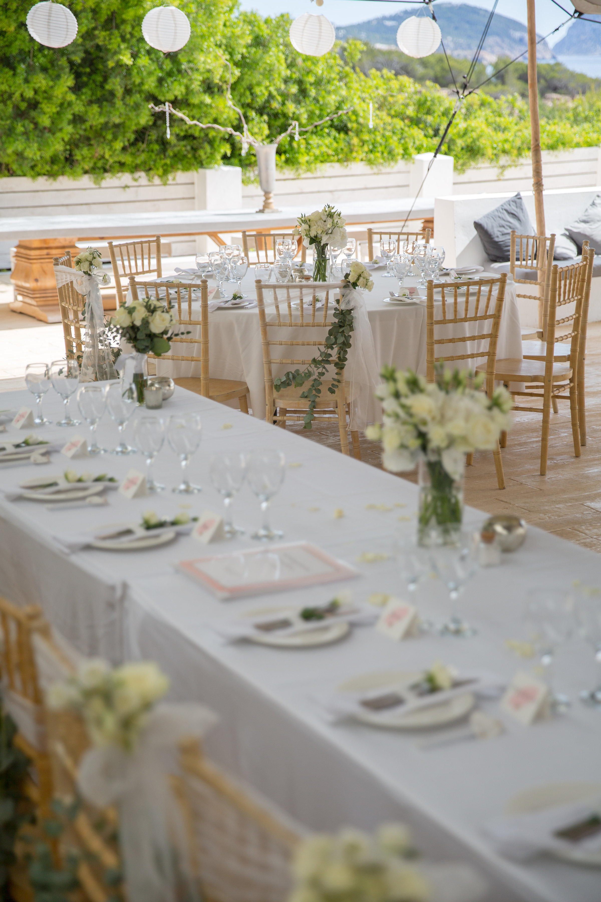 Table decoration at Elixir Ibiza. Photo by Matt Morgan.