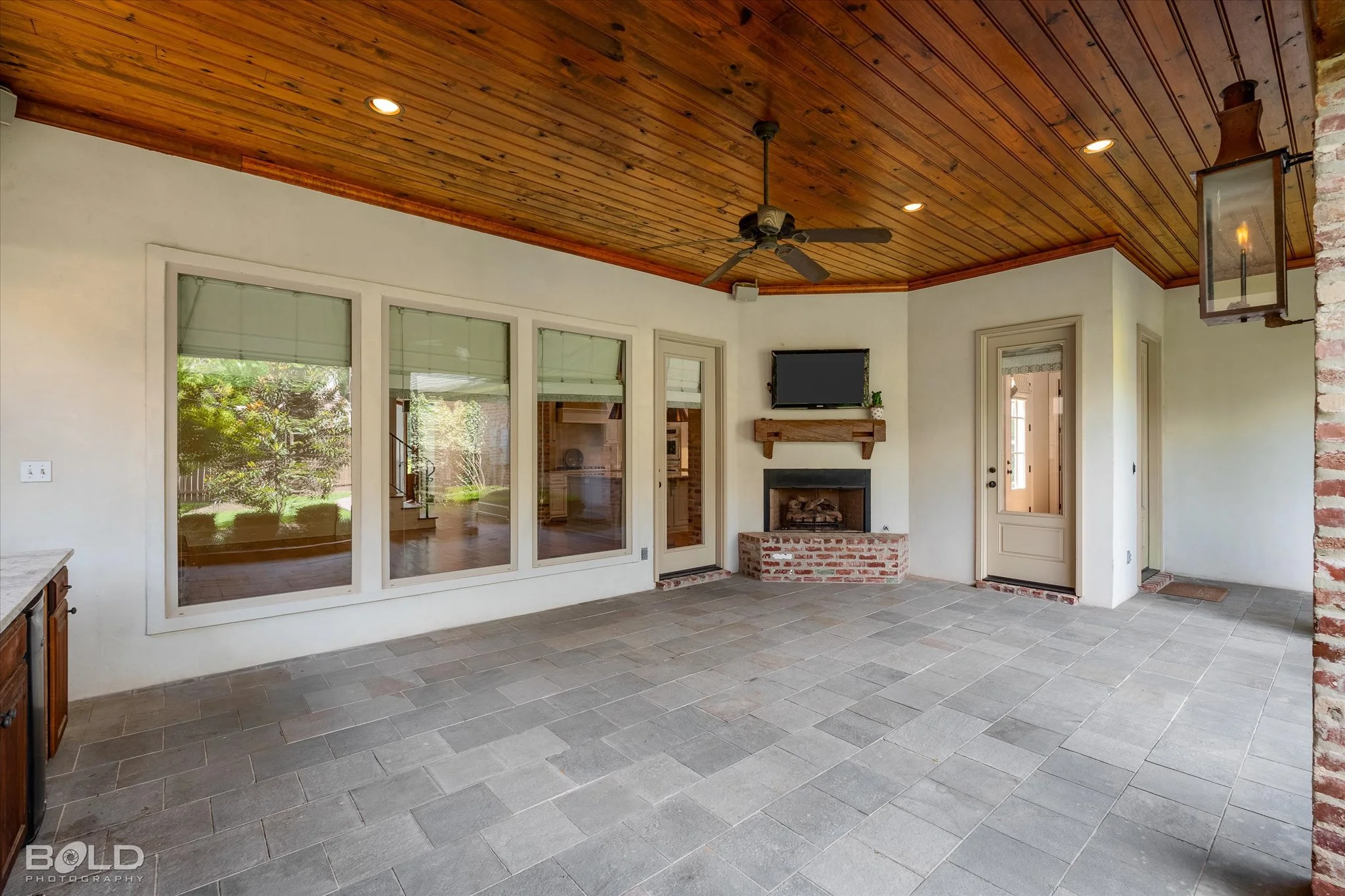 13-1030 Winterberry_13.jpg