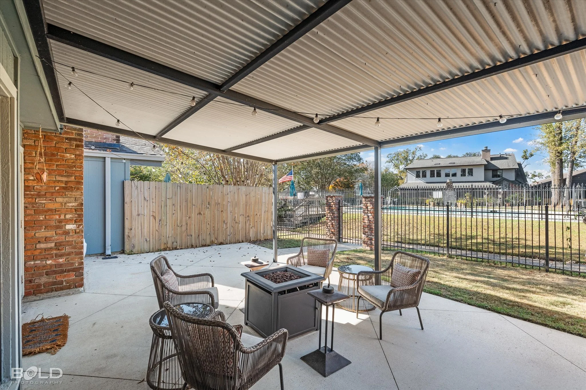 14-1812 Willow Point_14.jpg