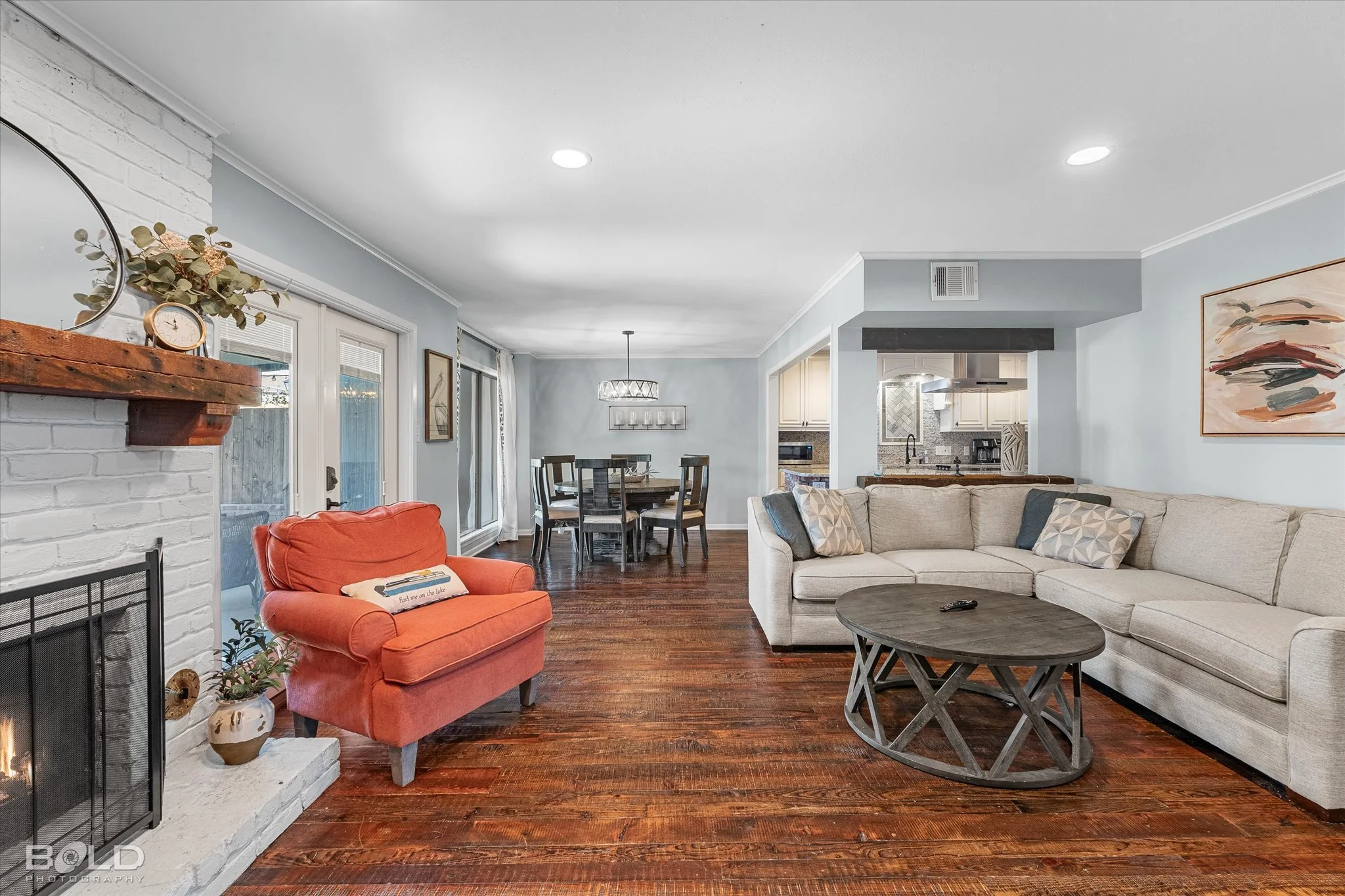 19-1812 Willow Point_19.jpg