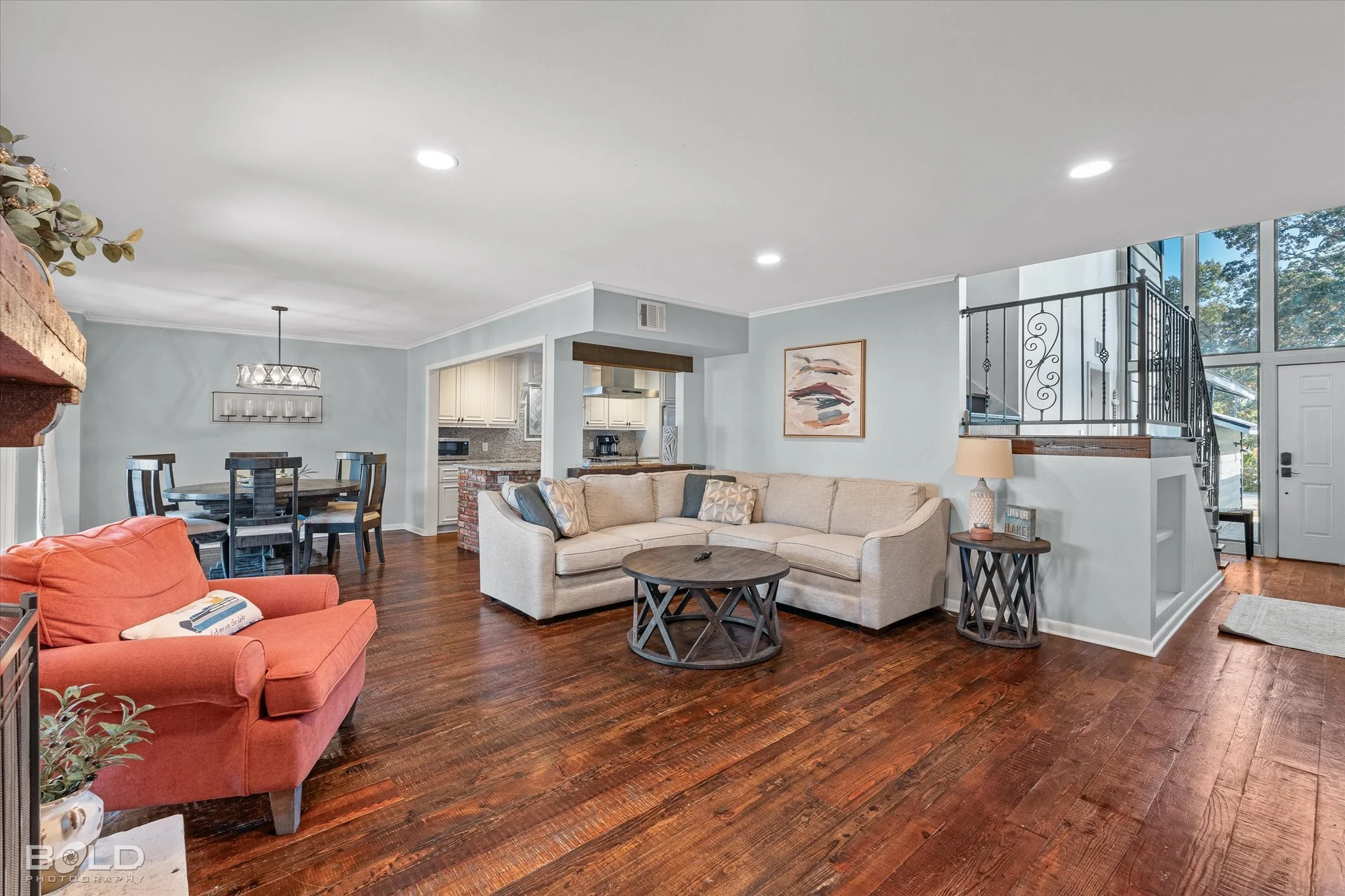 20-1812 Willow Point_20.jpg
