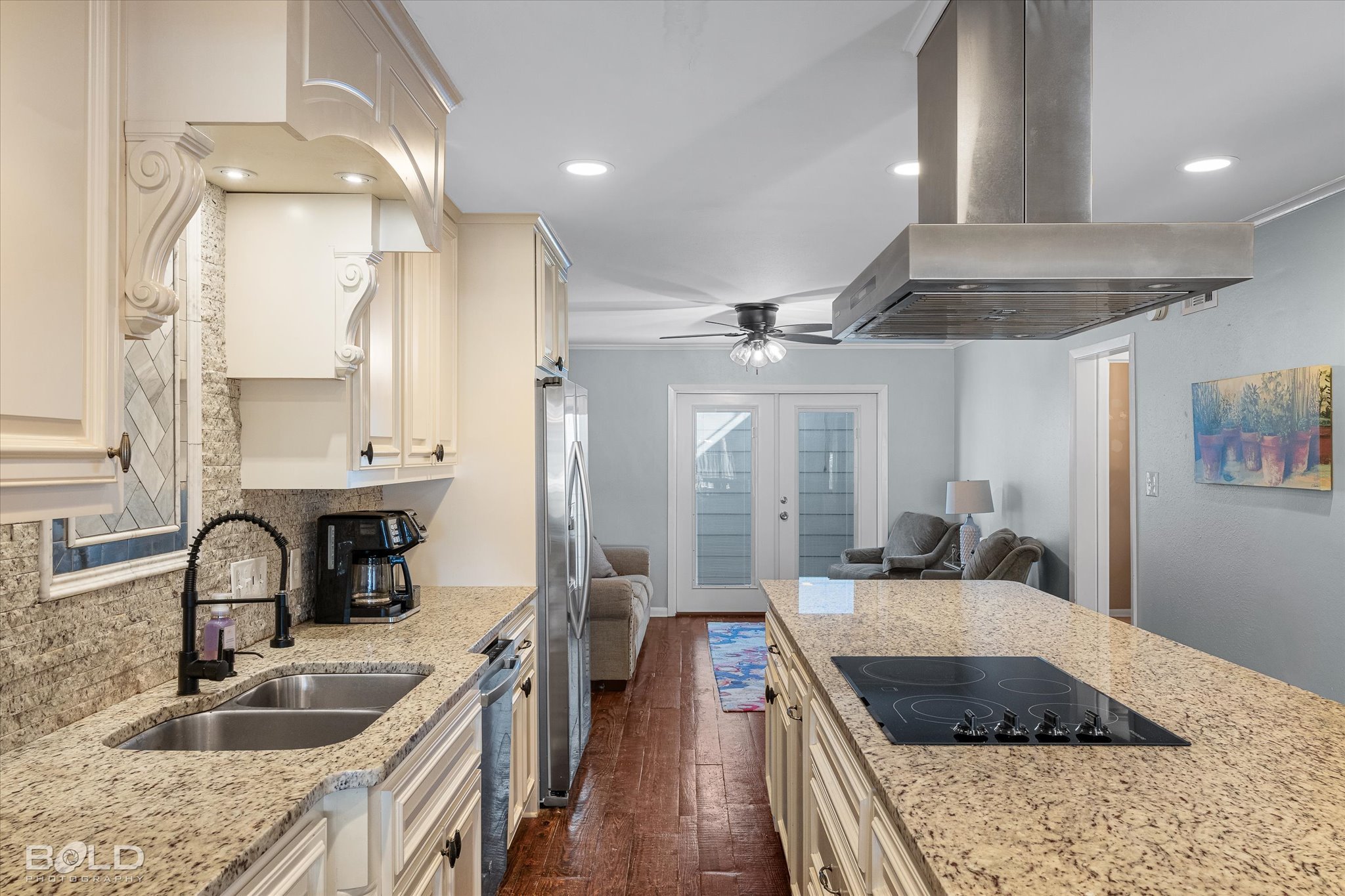 30-1812 Willow Point_30.jpg