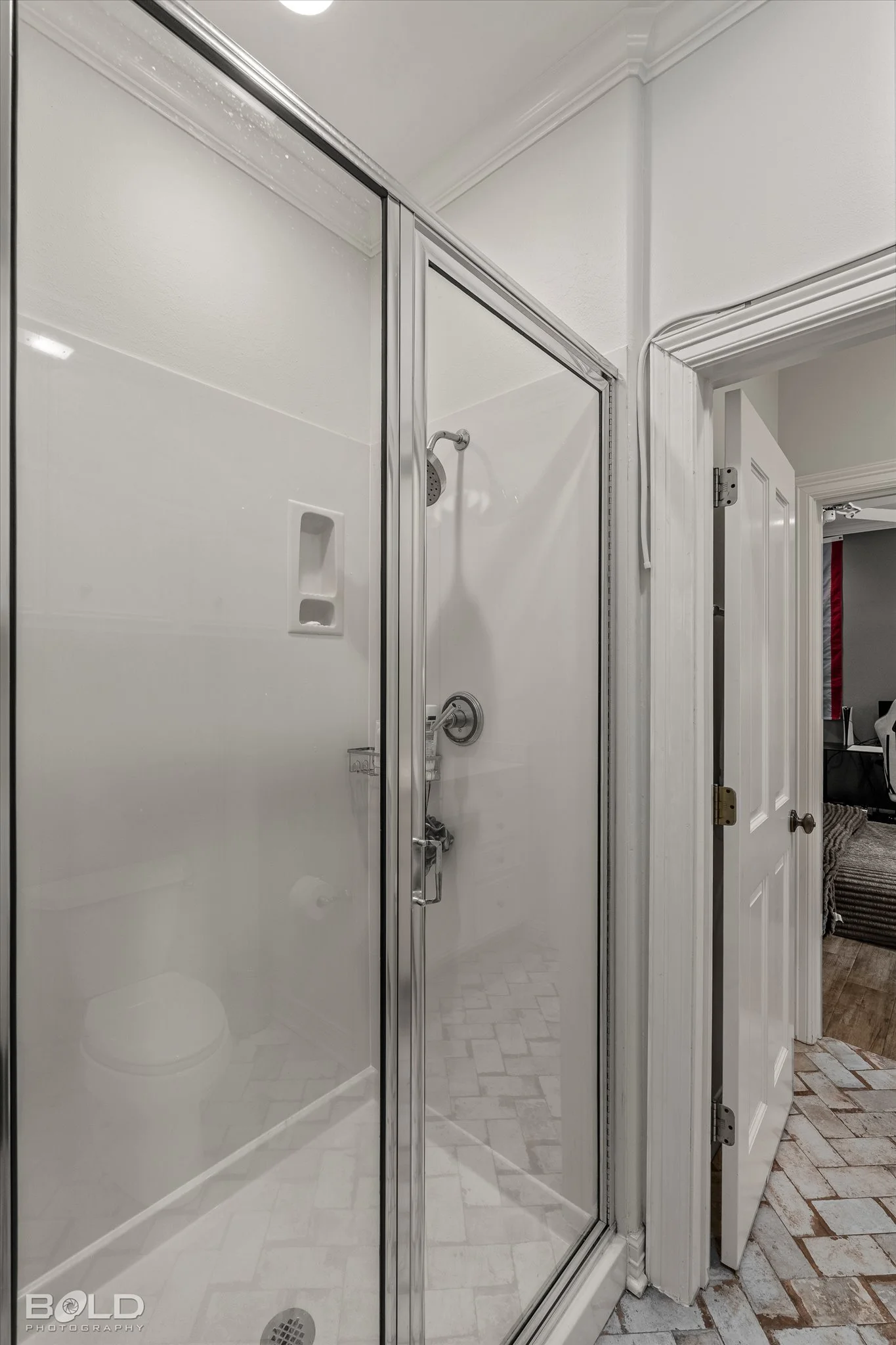 57-1034 N Pointe_57.jpg