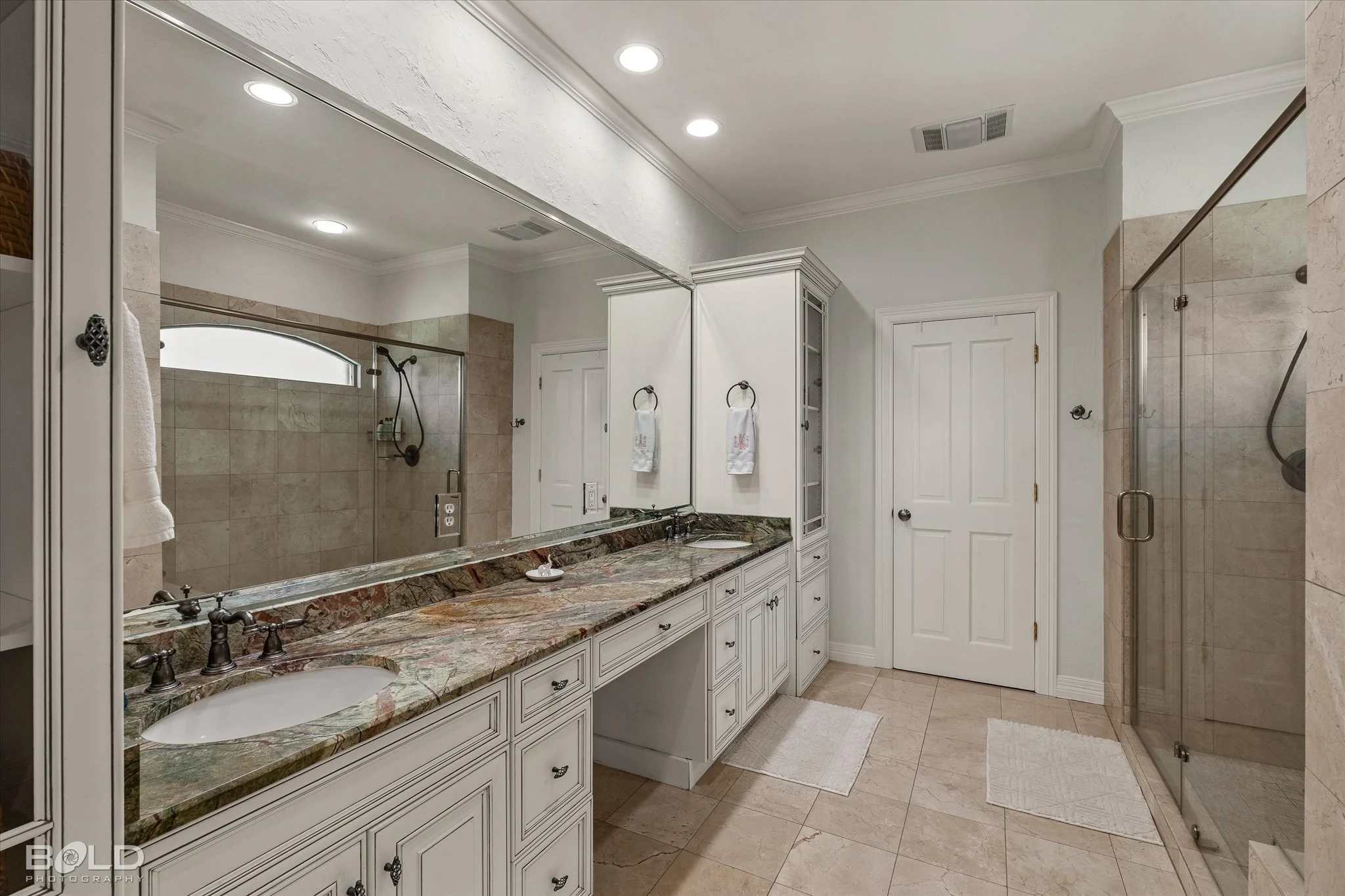 43-1034 N Pointe_43.jpg